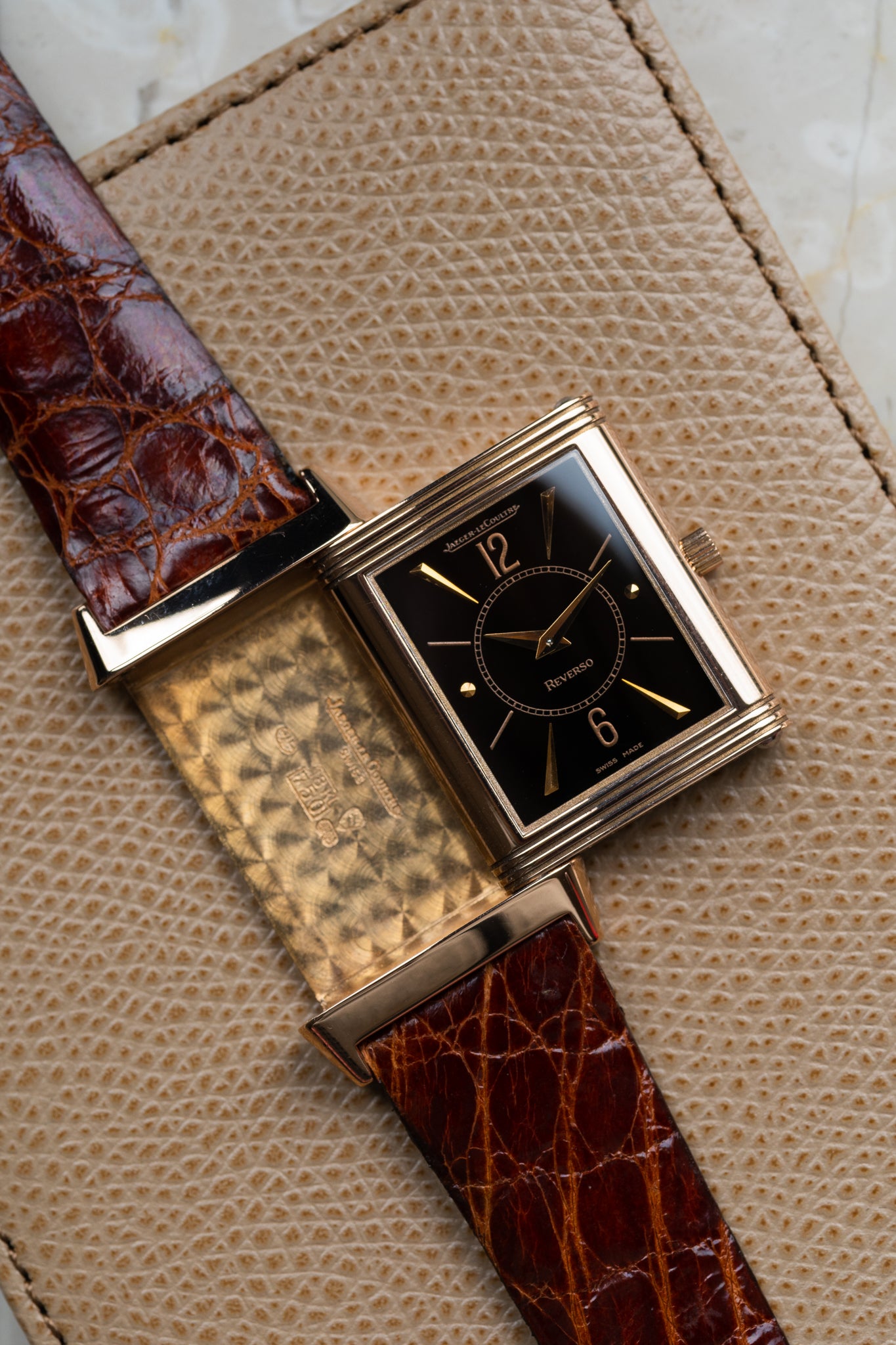 Jaeger-LeCoultre Reverso Ref 250.2.86 in 18k PG