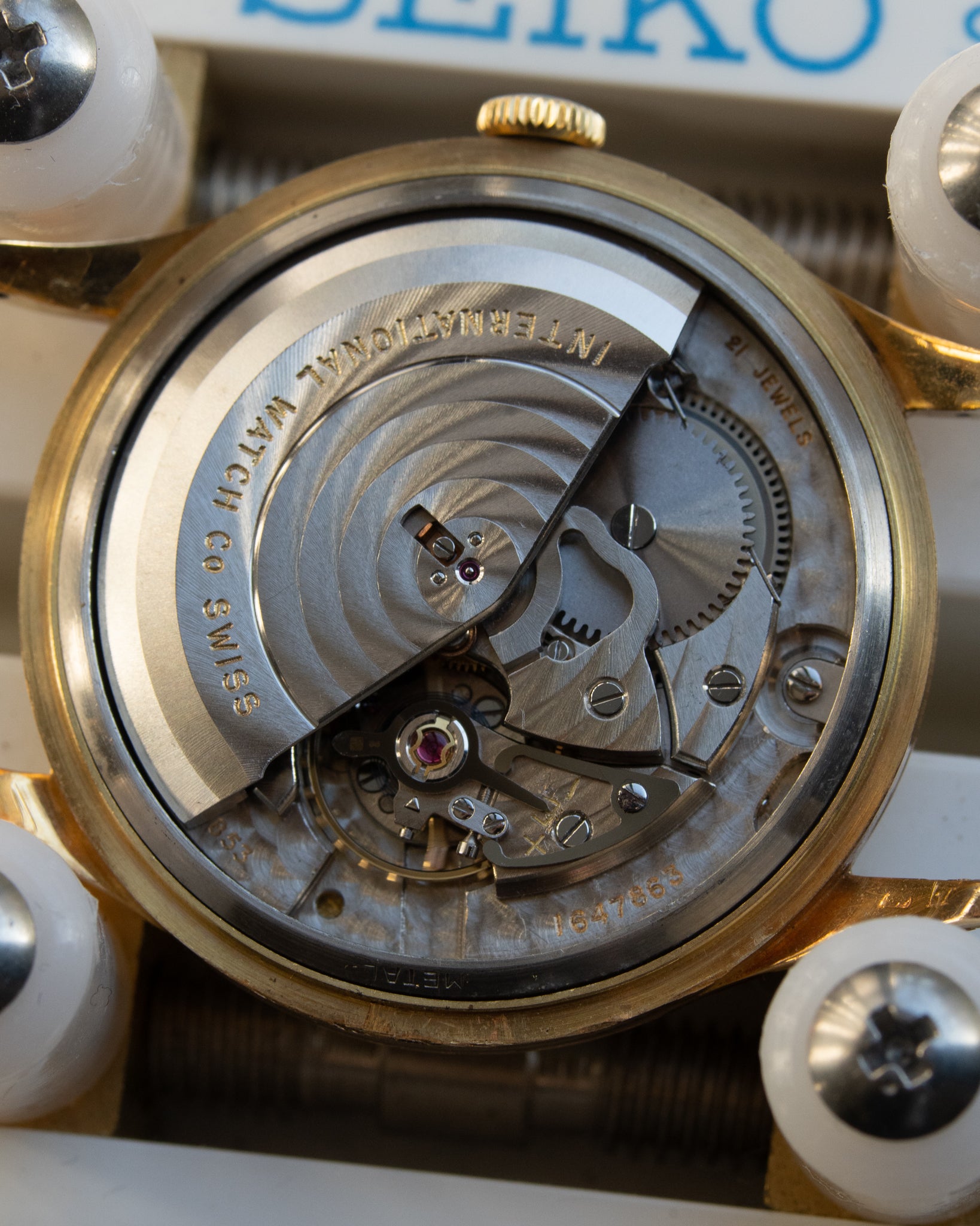 IWC ドレスウォッチ 18K ゴールド、cal. 853 1962/63 年製