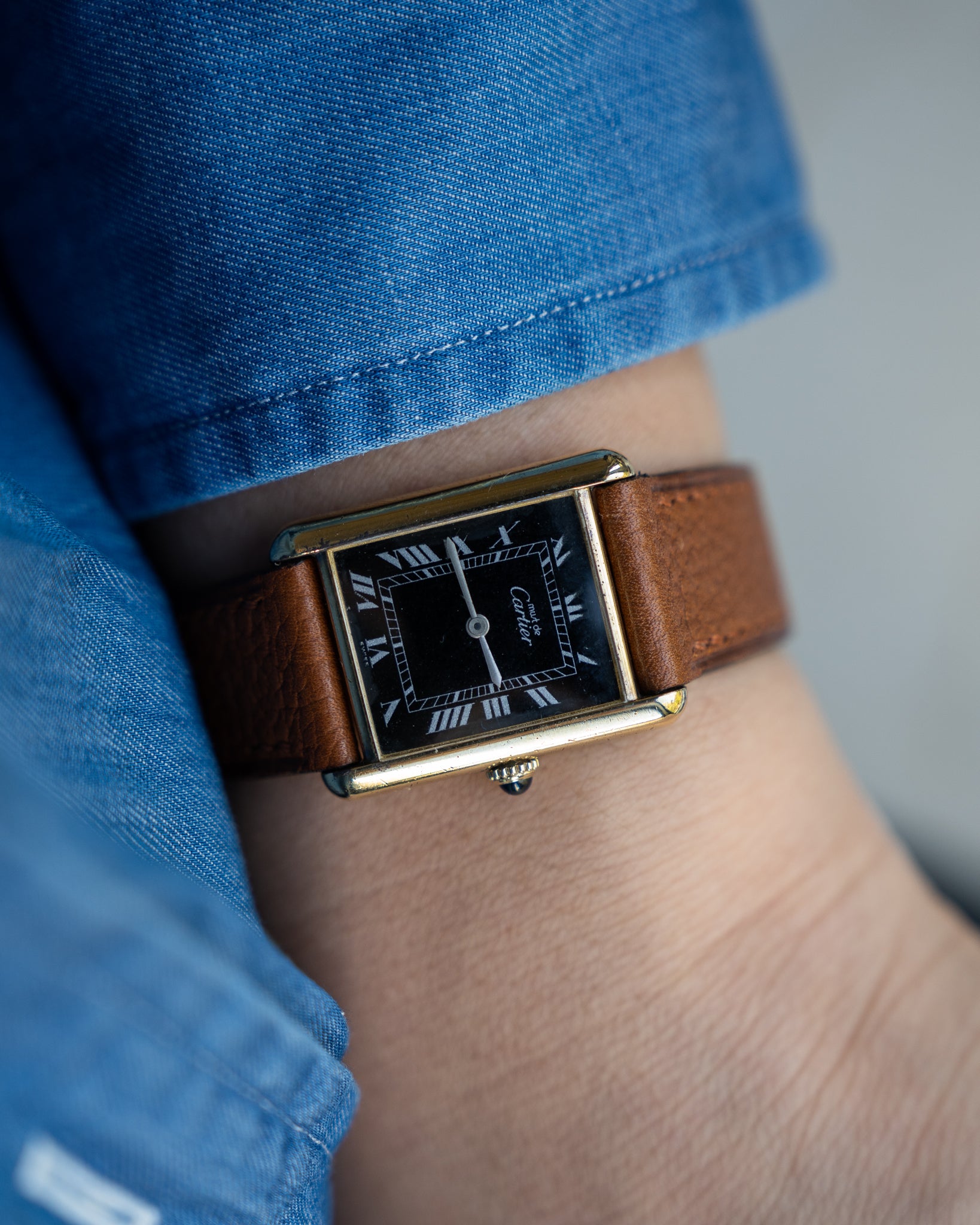 Cartier Must Tank Black Dial with silver painted numerals - LM size, manual wind movement