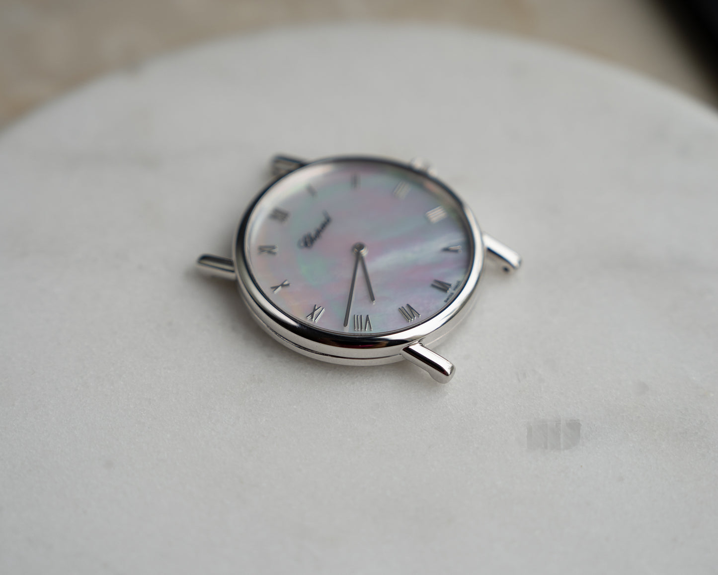 Chopard dress watch in White Gold with Mother of Pearl dial, manual wind movement