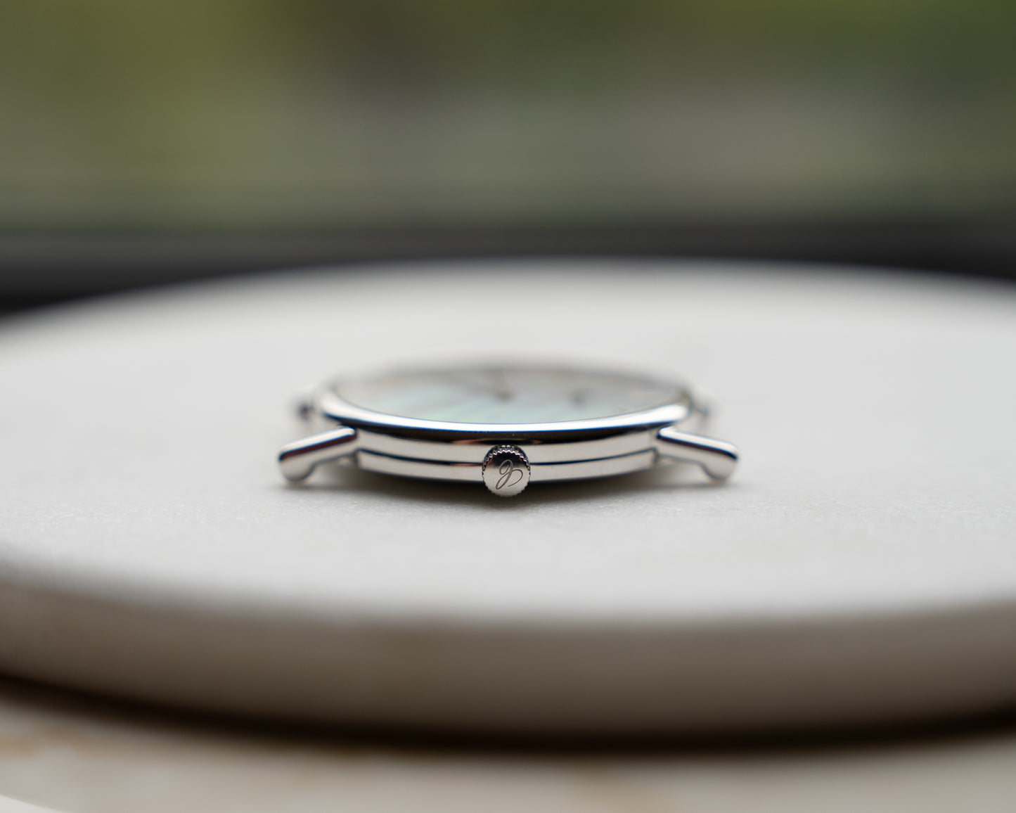 Chopard dress watch in White Gold with Mother of Pearl dial, manual wind movement