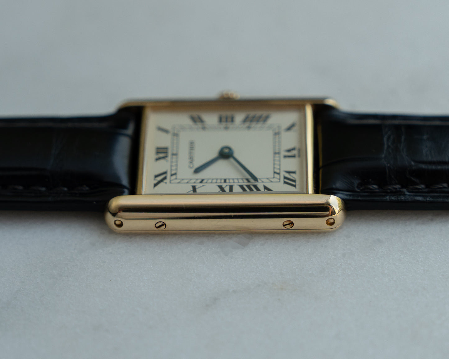 Cartier Tank Louis in 18k yellow gold, W1512856, Cal. 90.06