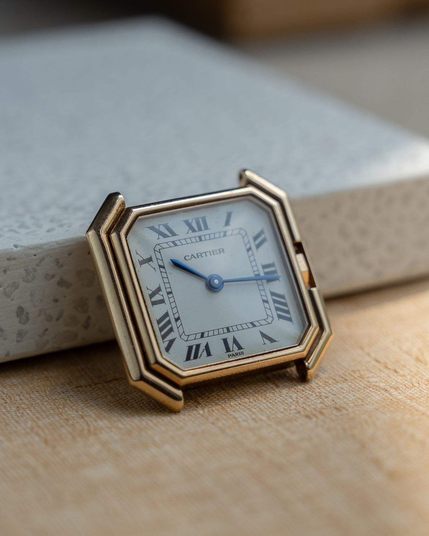 Cartier Ceinture 18k yellow gold, Paris dial, LM size ref 78099 - lifetime guarantee card, full set