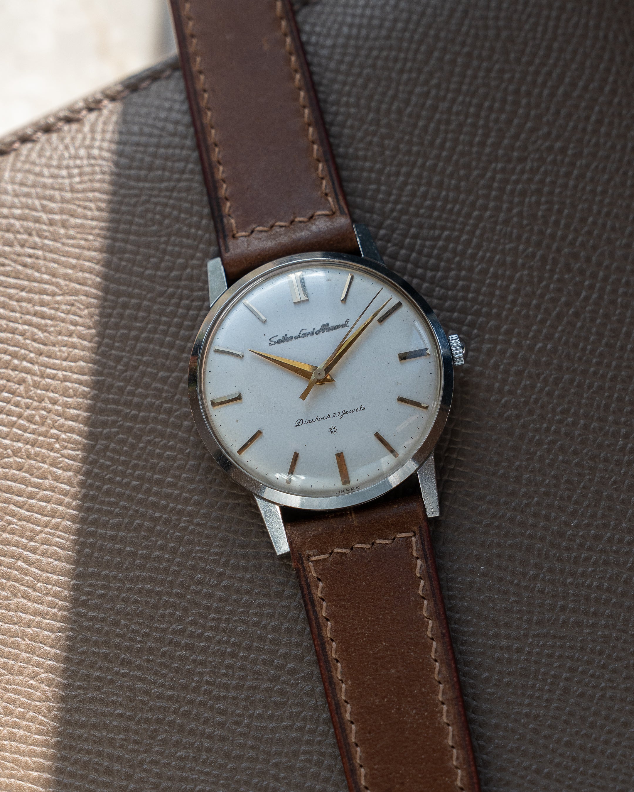 Seiko Lord Marvel 1st generation, carved mark 3 dial, Oct 1959, "Shirokin"