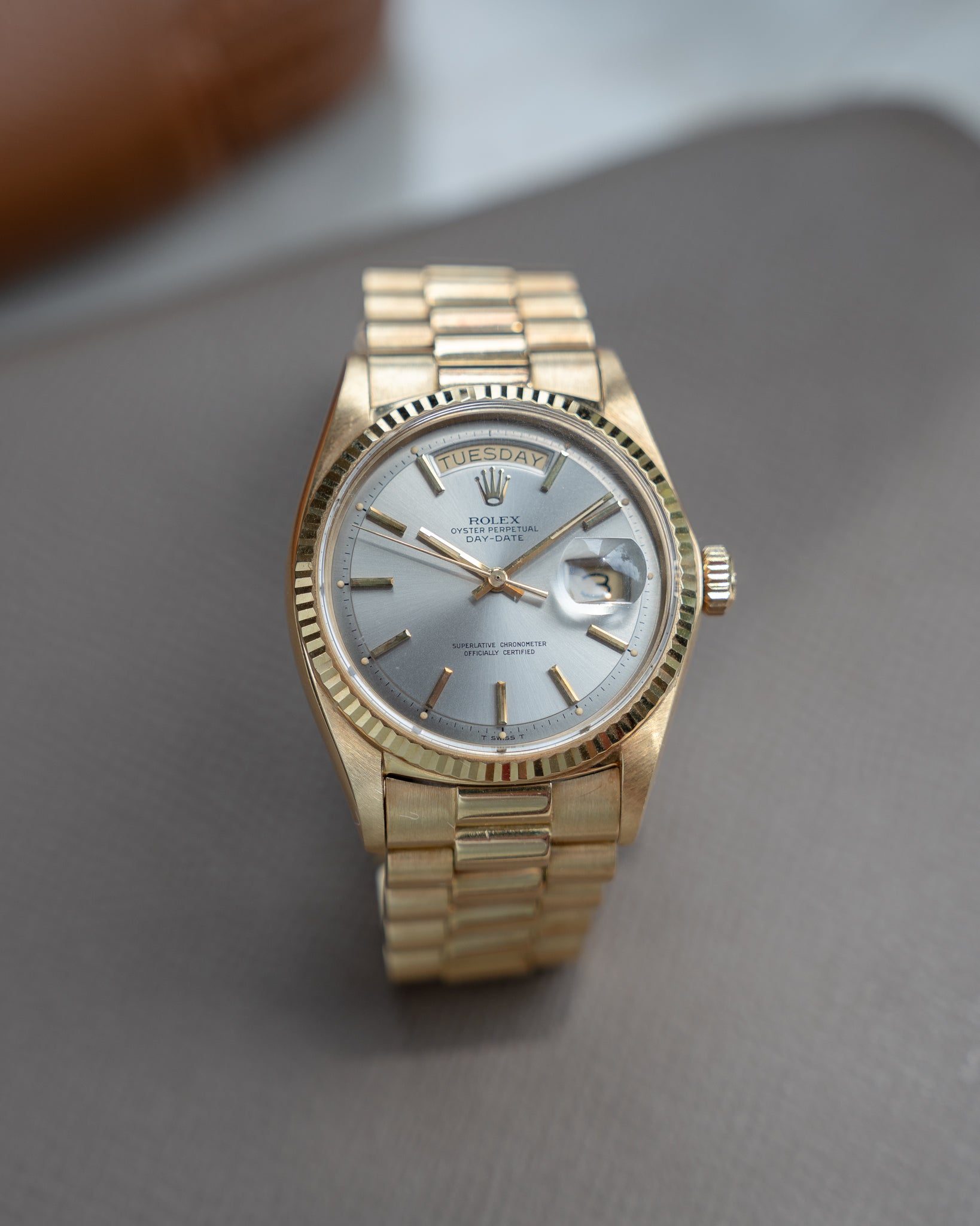 Rolex Day-Date in Yellow Gold ref 1803 Grey Dial 1971 on President bra –  Special Dial