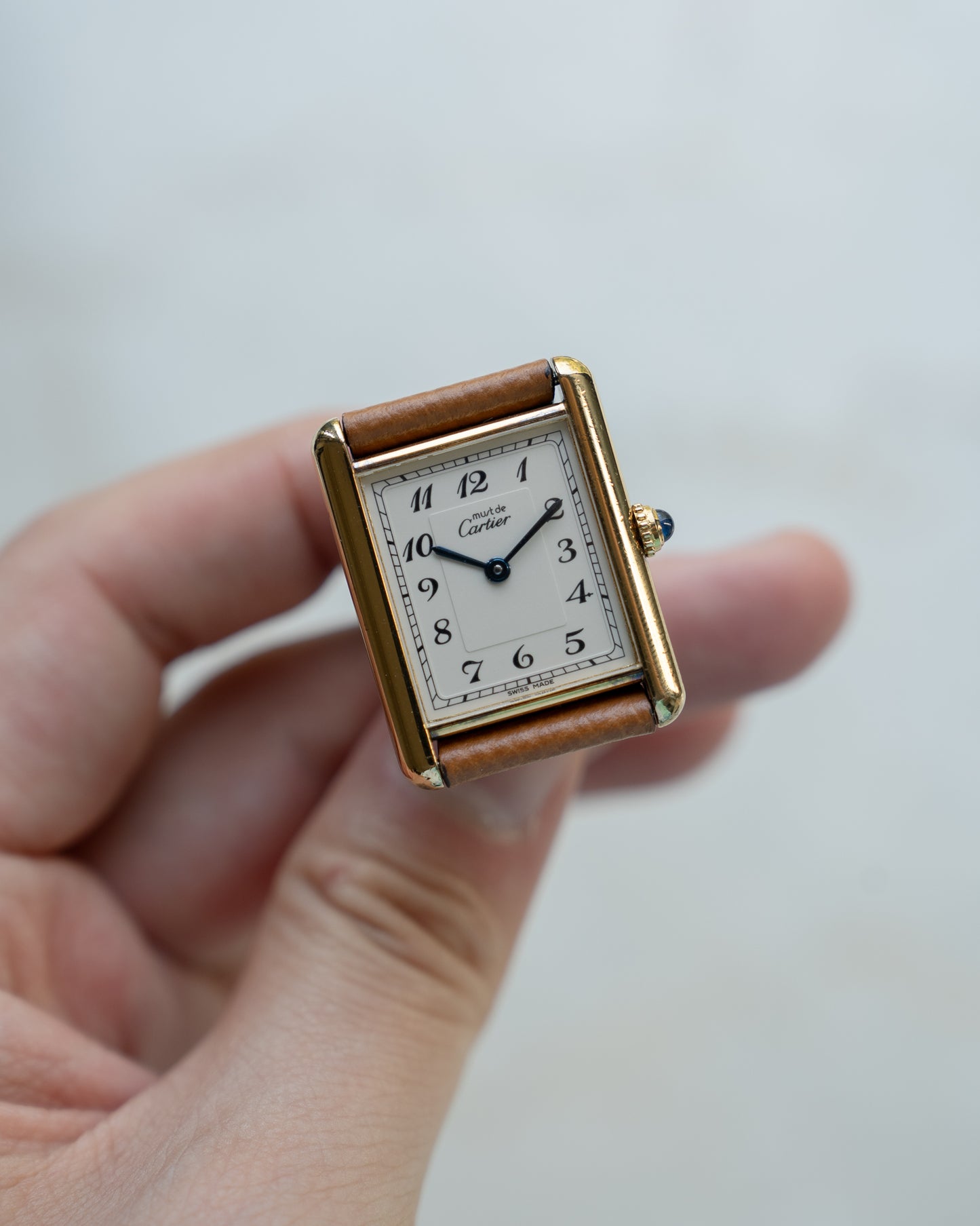 Must de Cartier Tank LM- Breguet Numeral white dial