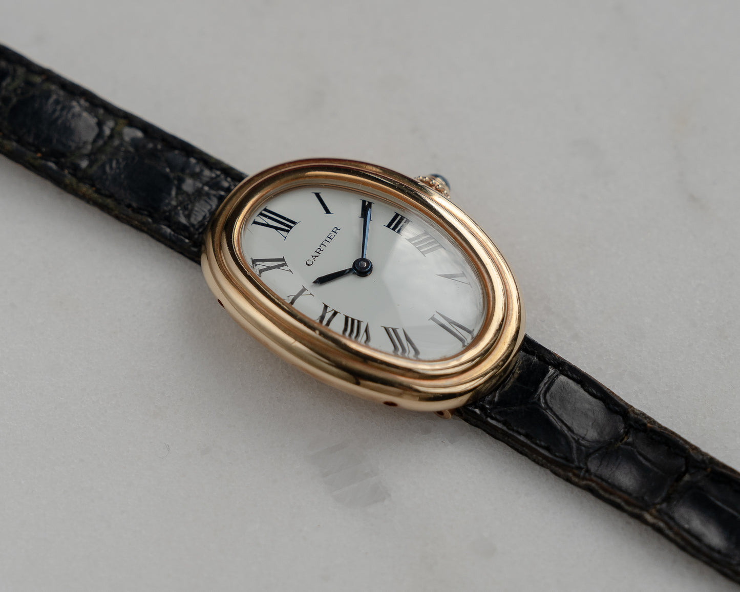 Cartier Baignoire ref 78094 in 18k yellow gold, Paris dial, mecanique, full set