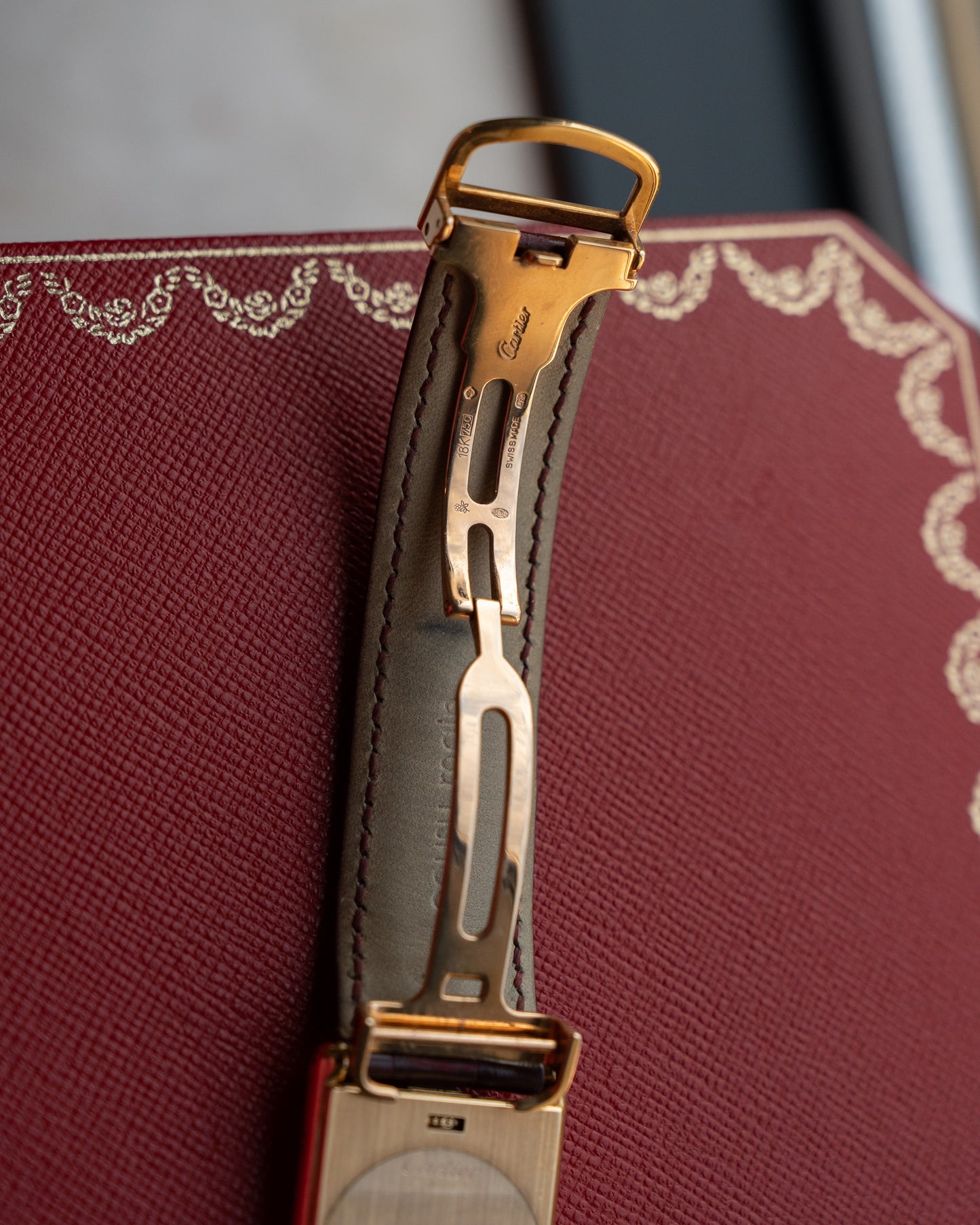 Cartier Tank Basculante CPCP "Collection Prive", Millenium Limited Edition ref 2391 in Yellow Gold, full set