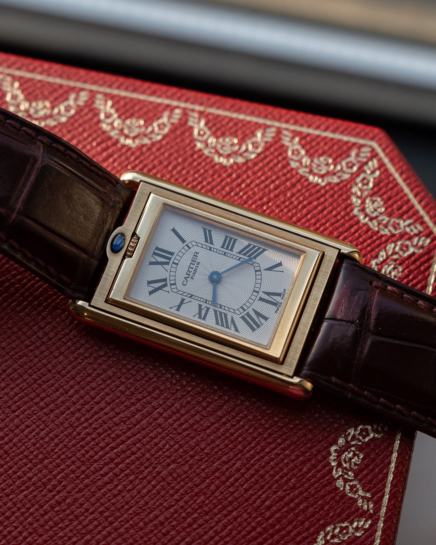 Cartier Tank Basculante CPCP "Collection Prive", Millenium Limited Edition ref 2391 in Yellow Gold, full set