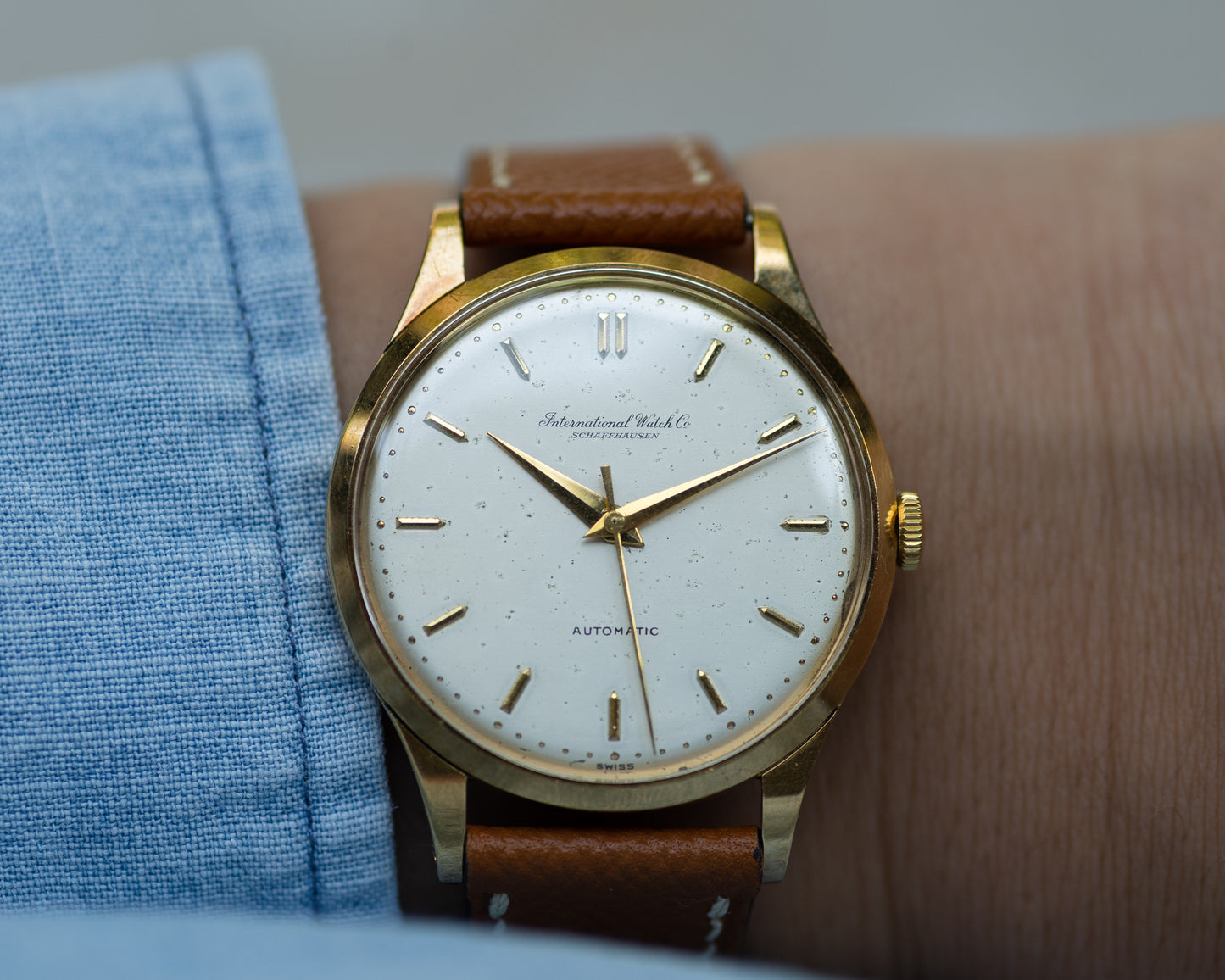 IWC dress watch in 18k Gold, cal. 853 from 1962/3