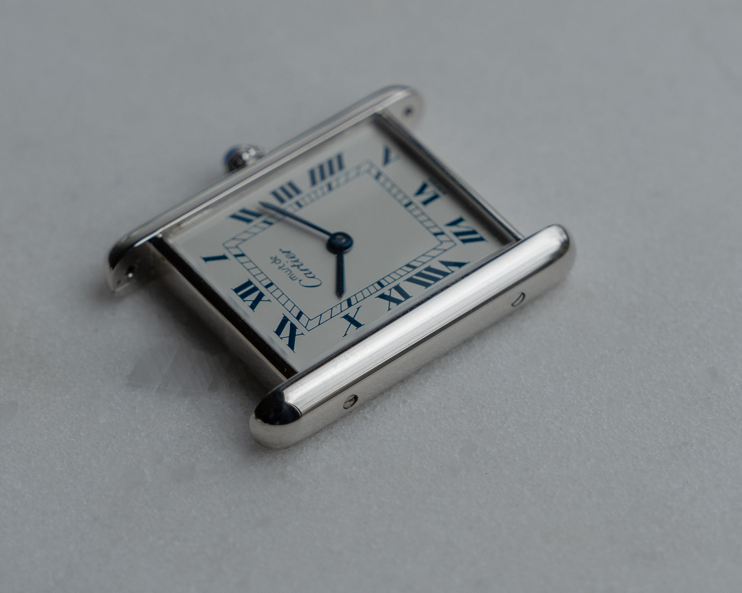 Must de Cartier Tank Blue Roman numberals white dial, Large size, full set from 1992