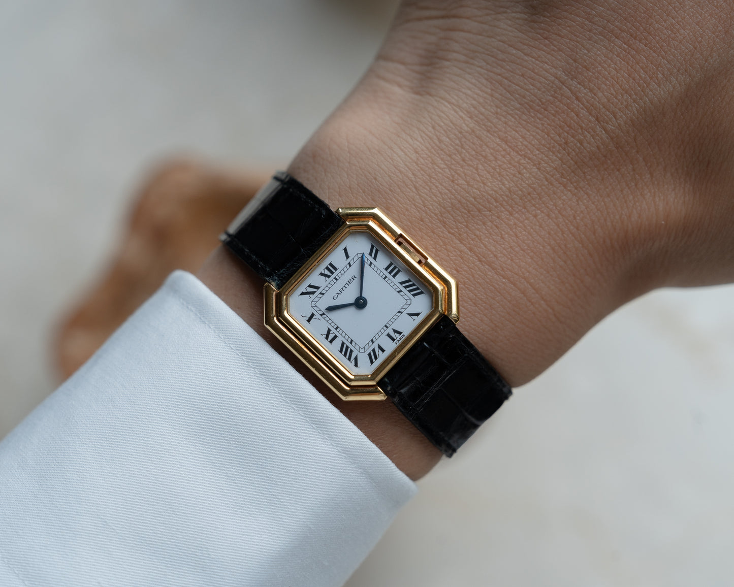 Cartier Ceinture Large size, 18k Yellow Gold, Paris dial, ref 78099 - mechanical movement