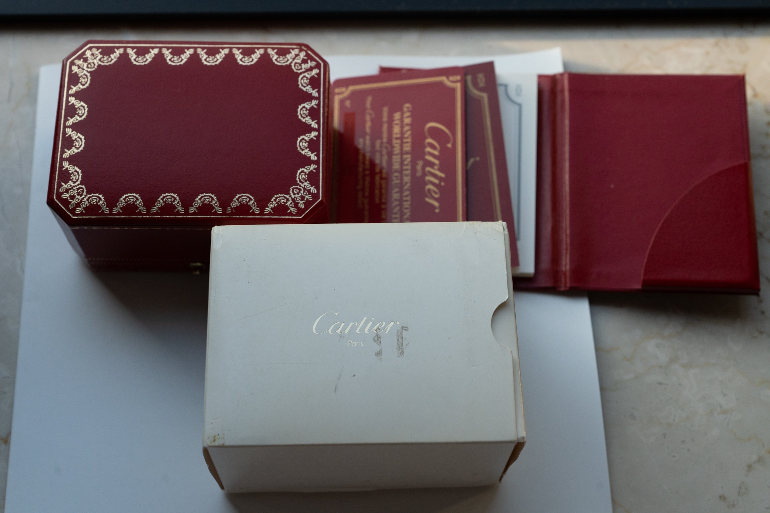 Cartier Ceinture Yellow Gold, Paris Dial, SM size - mechanical wind movement, full set