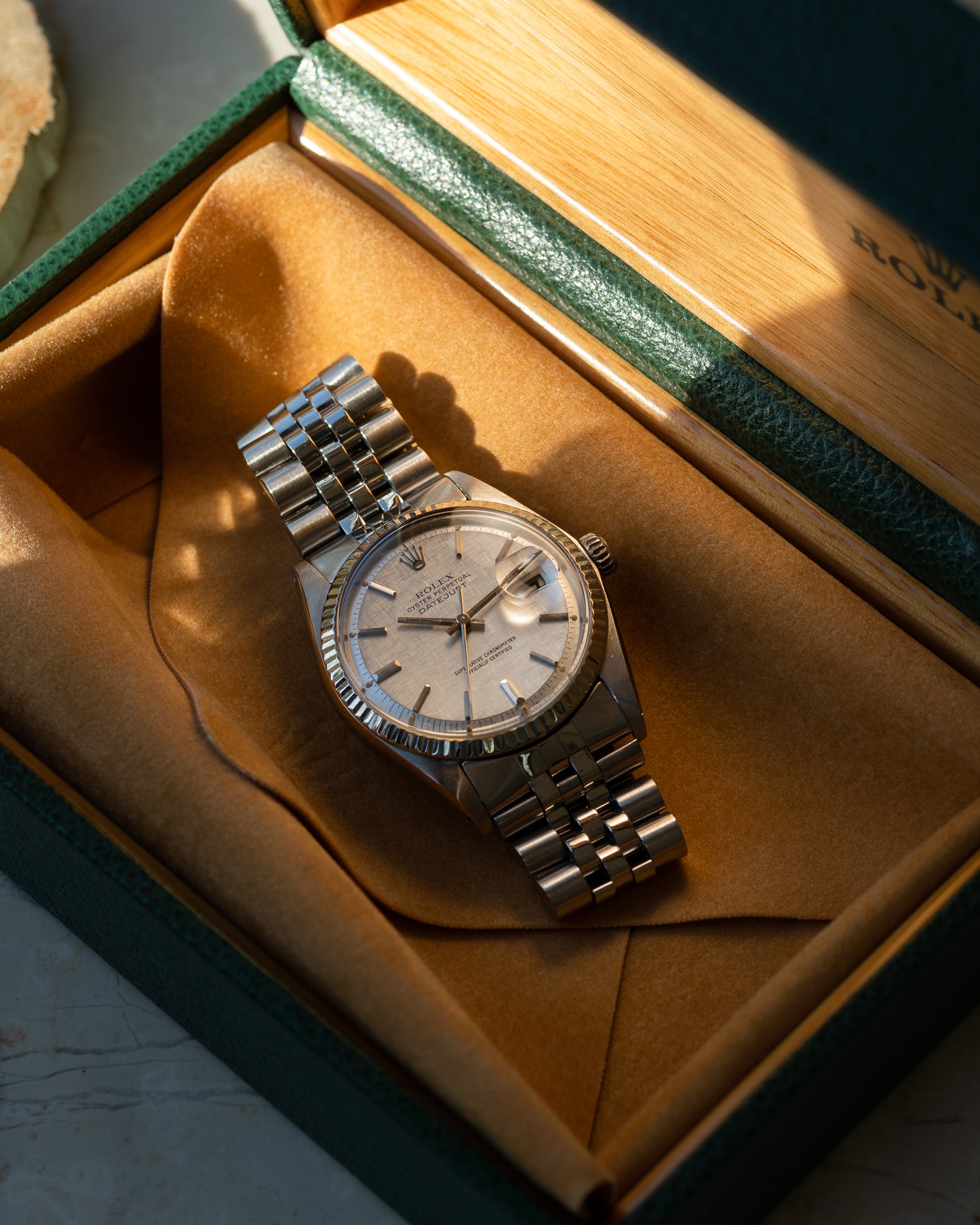 Rolex Datejust Silver Linen dial ref 1601 from 1970's