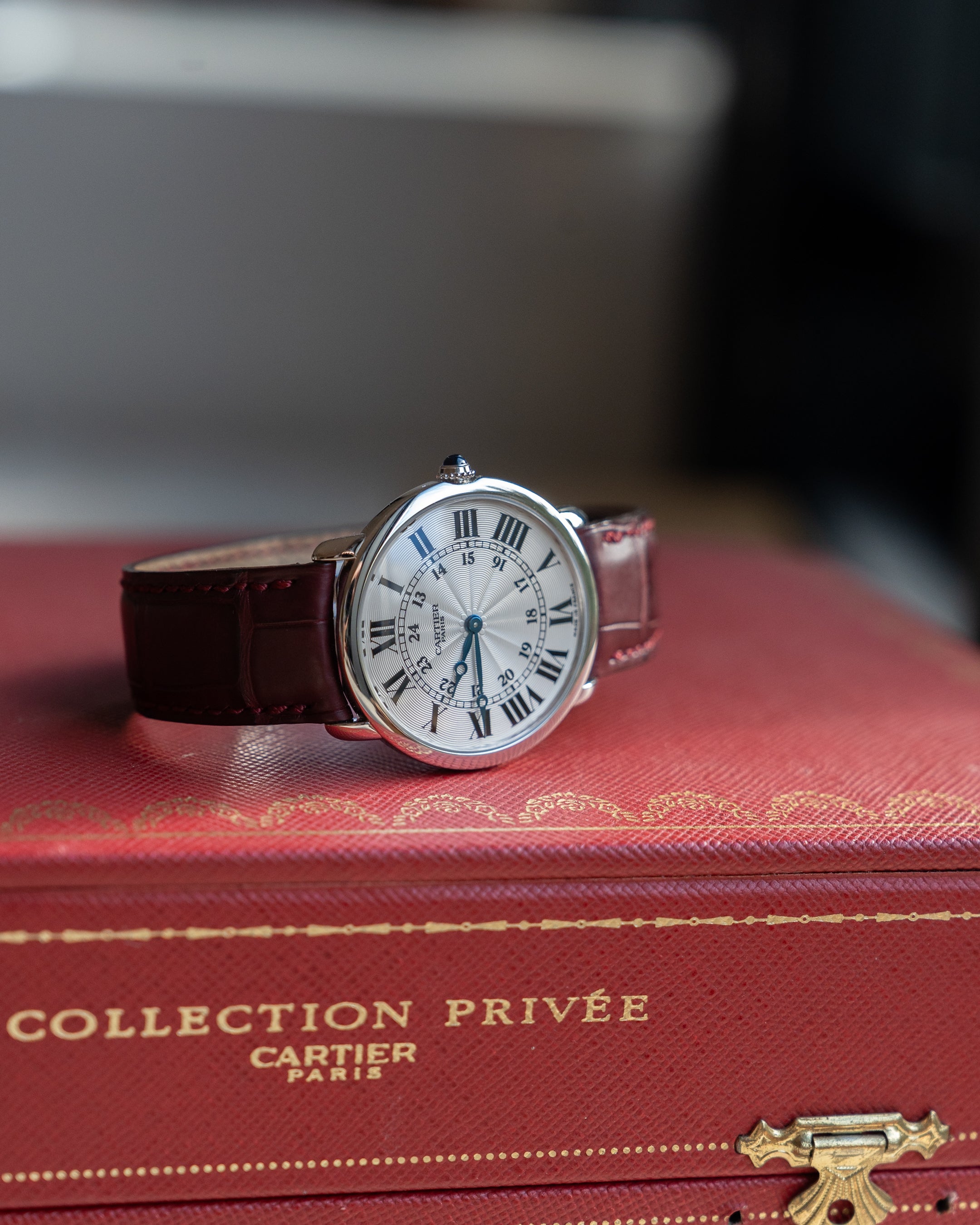 Cartier Ronde Louis Platinum CPCP "Collection Prive Cartier Paris", ref 2452, box & papers