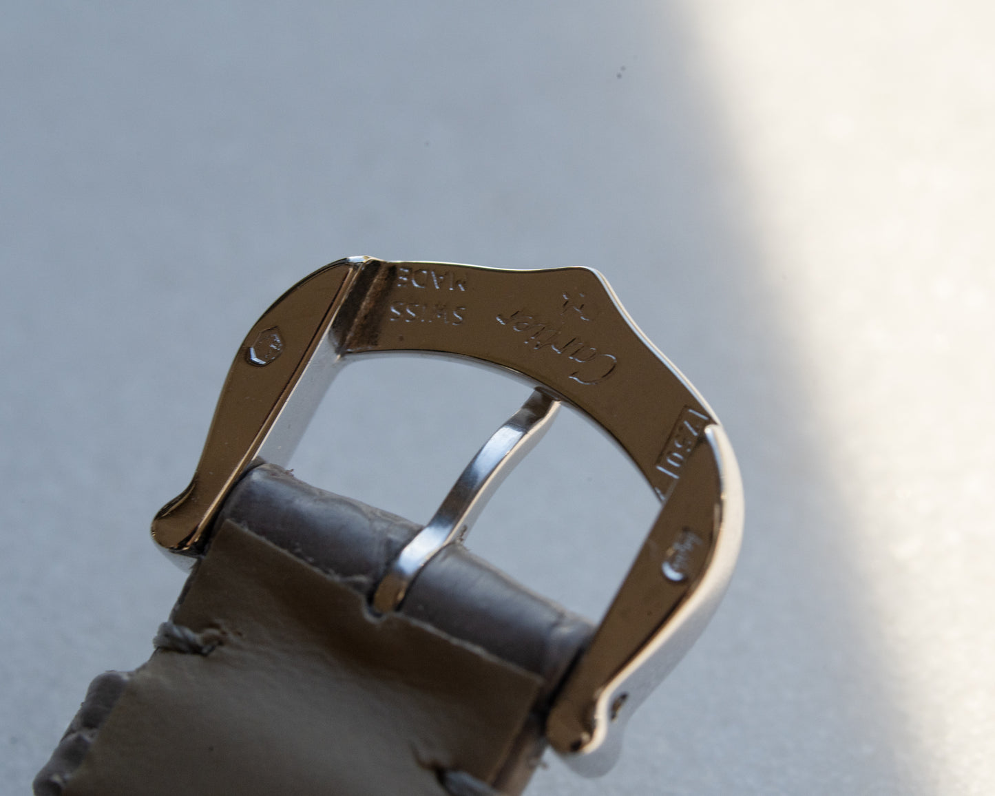 Cartier Baignoire Allongée ref 2514 in white gold w/ mechanical movement