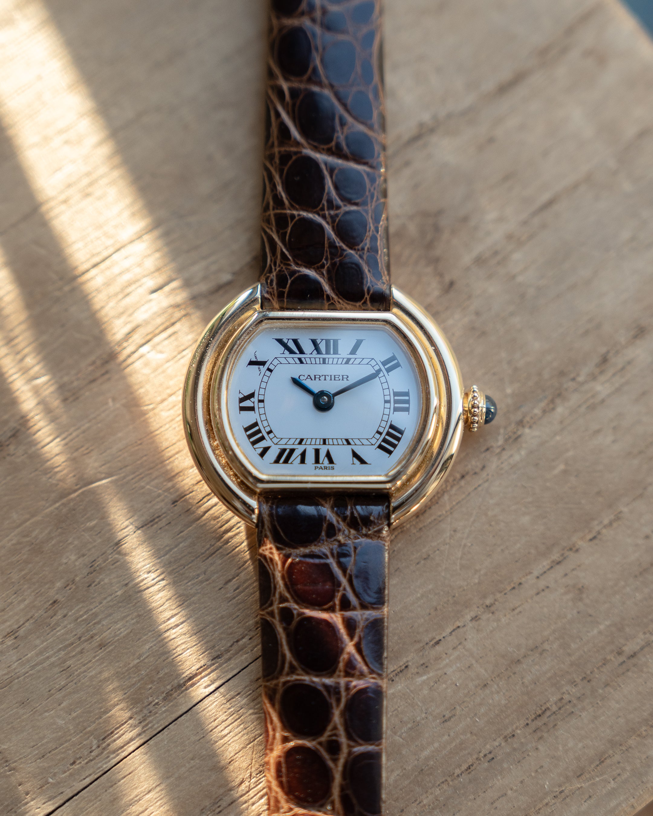 Cartier Ellipse Yellow Gold, Paris Dial, SM size - mechanical wind movement