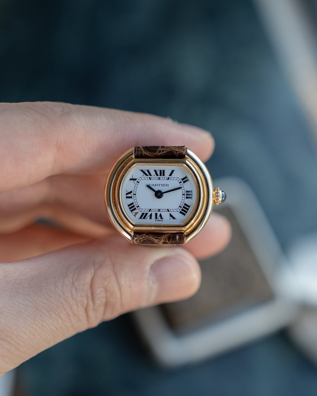 Cartier Ellipse Yellow Gold, Paris Dial, SM size - mechanical wind movement