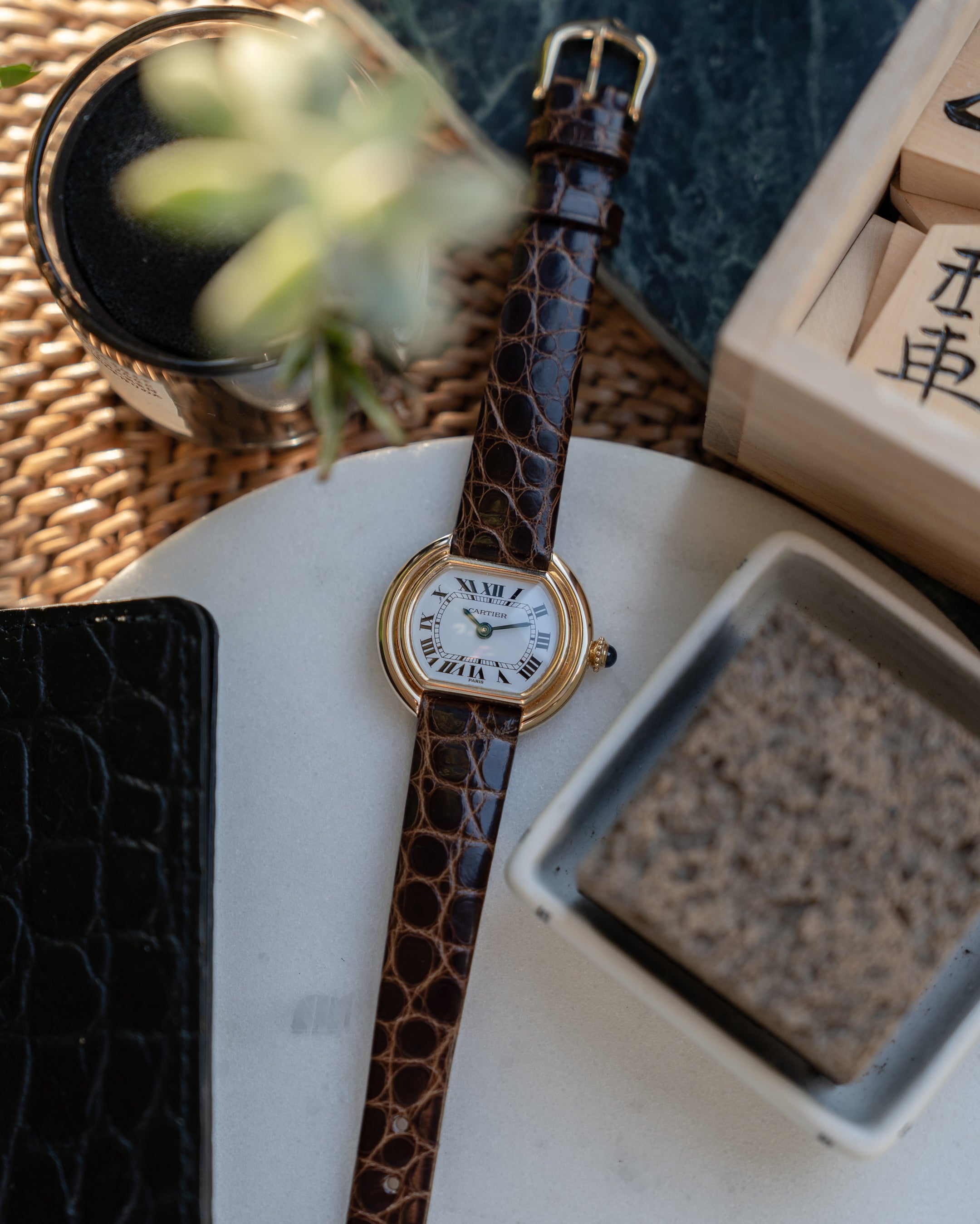 Cartier Ellipse Yellow Gold, Paris Dial, SM size - mechanical wind movement