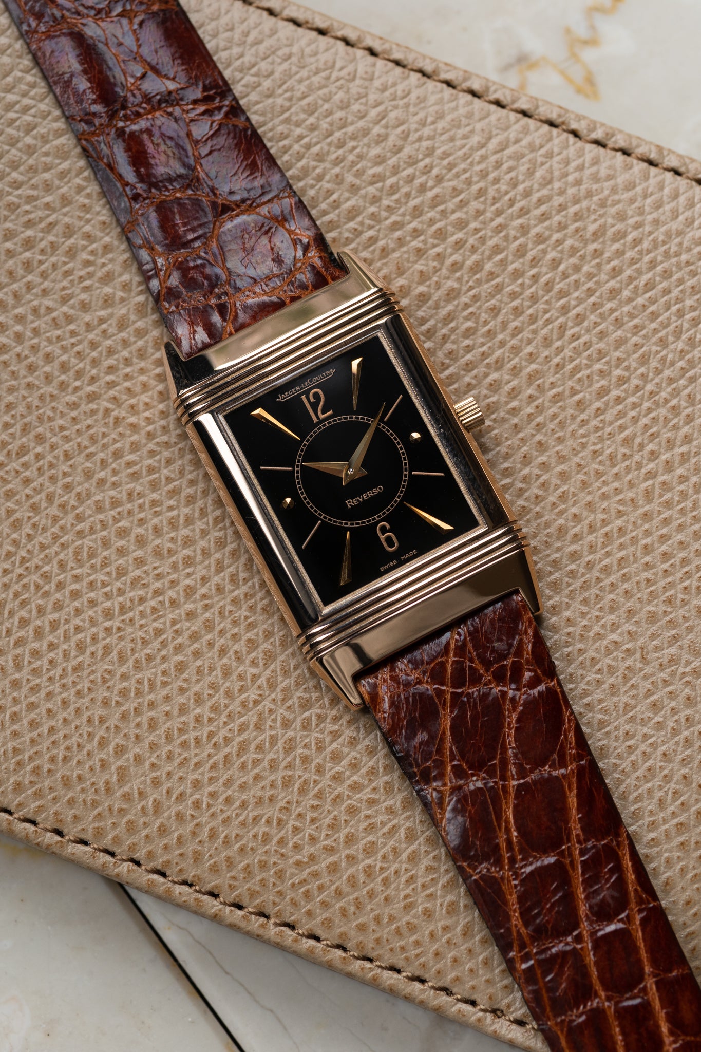 Jaeger LeCoultre Reverso Ref 250.2.86 in 18k PG Special Dial