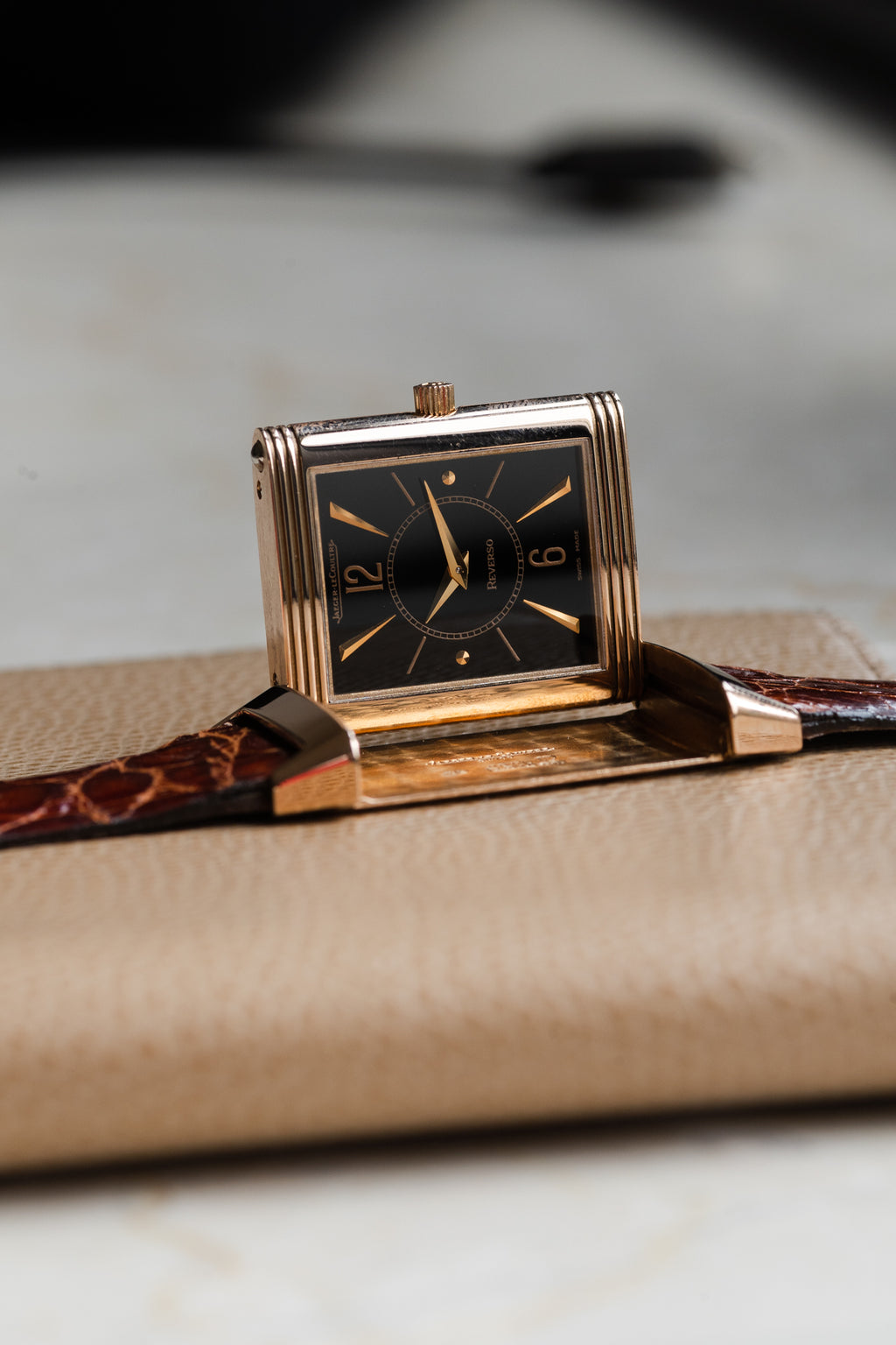 Jaeger-LeCoultre Reverso Ref 250.2.86 in 18k PG
