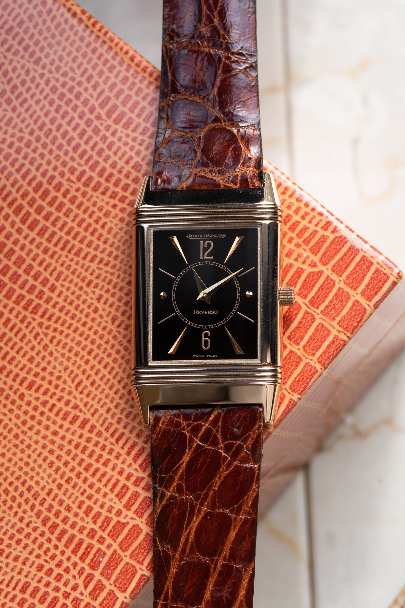 Jaeger-LeCoultre Reverso Ref 250.2.86 in 18k PG