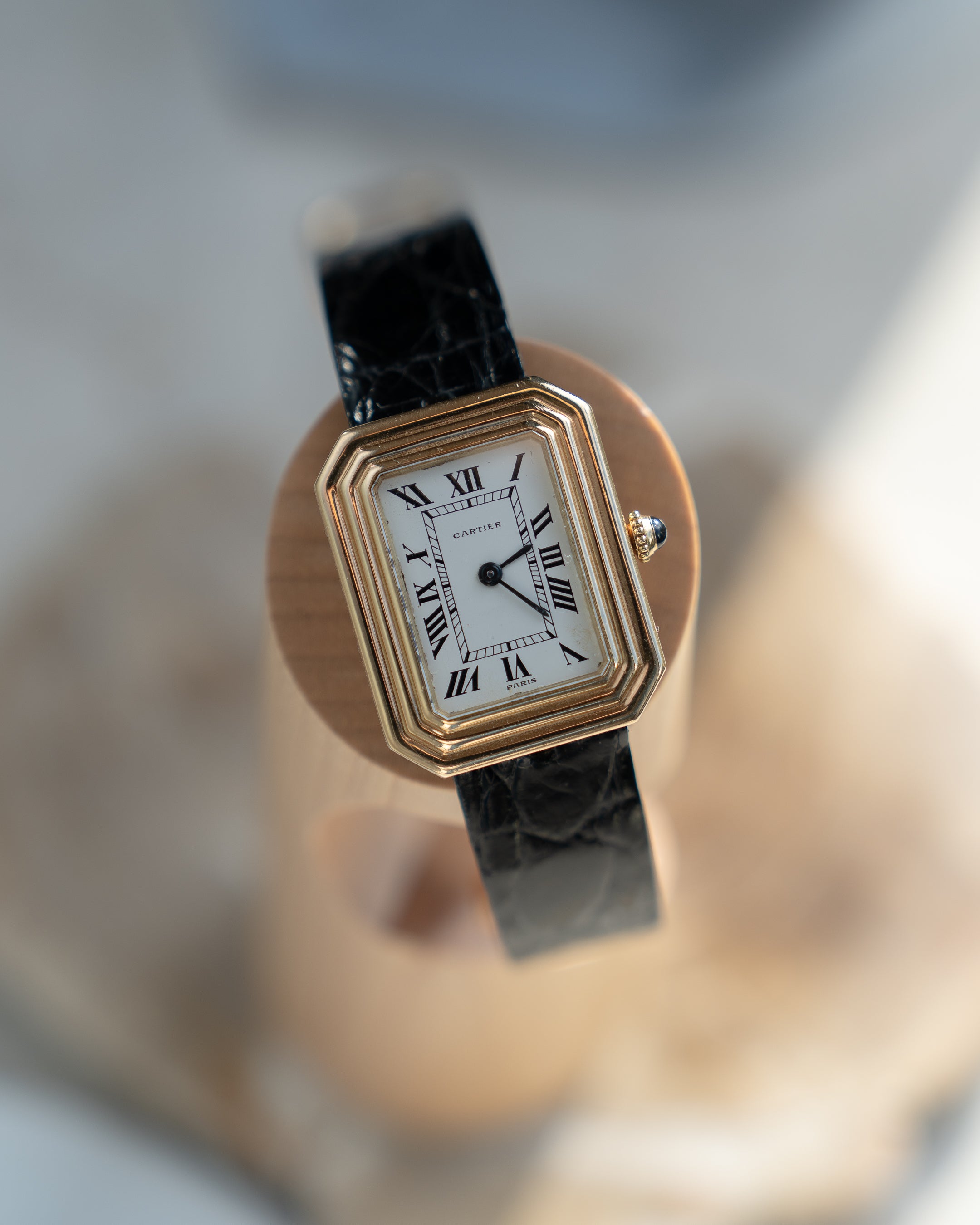 Cartier Cristallor 18k Yellow Gold, early Paris Dial and hidden lug case, SM size with 18k gold deployant buckle