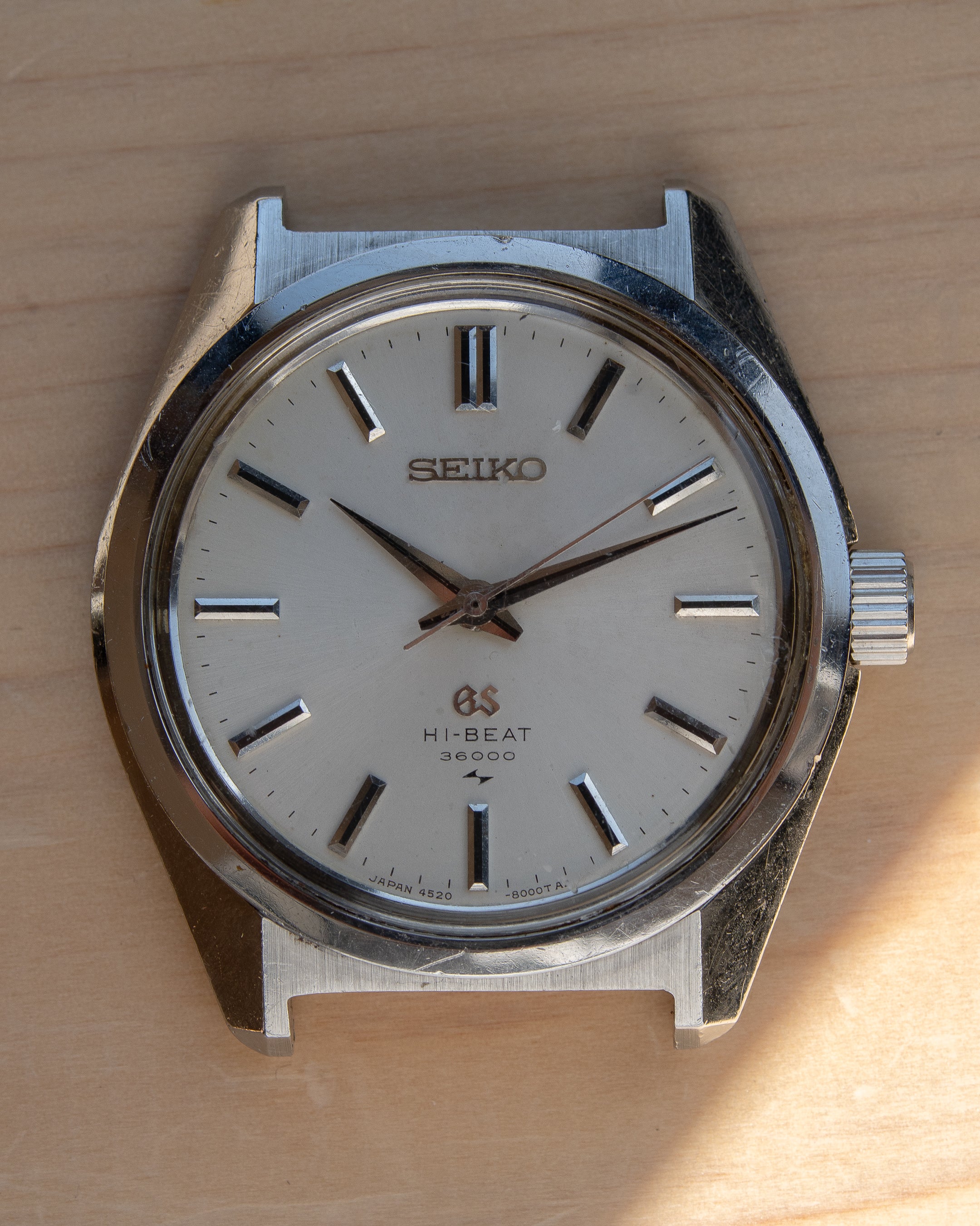 Grand Seiko 4520-8000 hibeat in steel from 1969 January