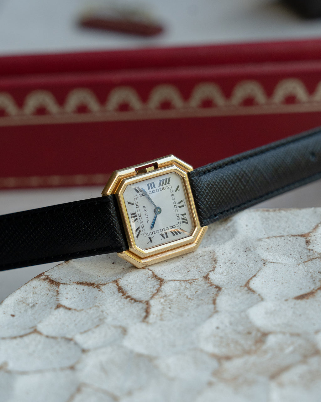 Cartier Ceinture in Yellow Gold, Paris Dial, ref 78100 SM size - mechanical wind movement
