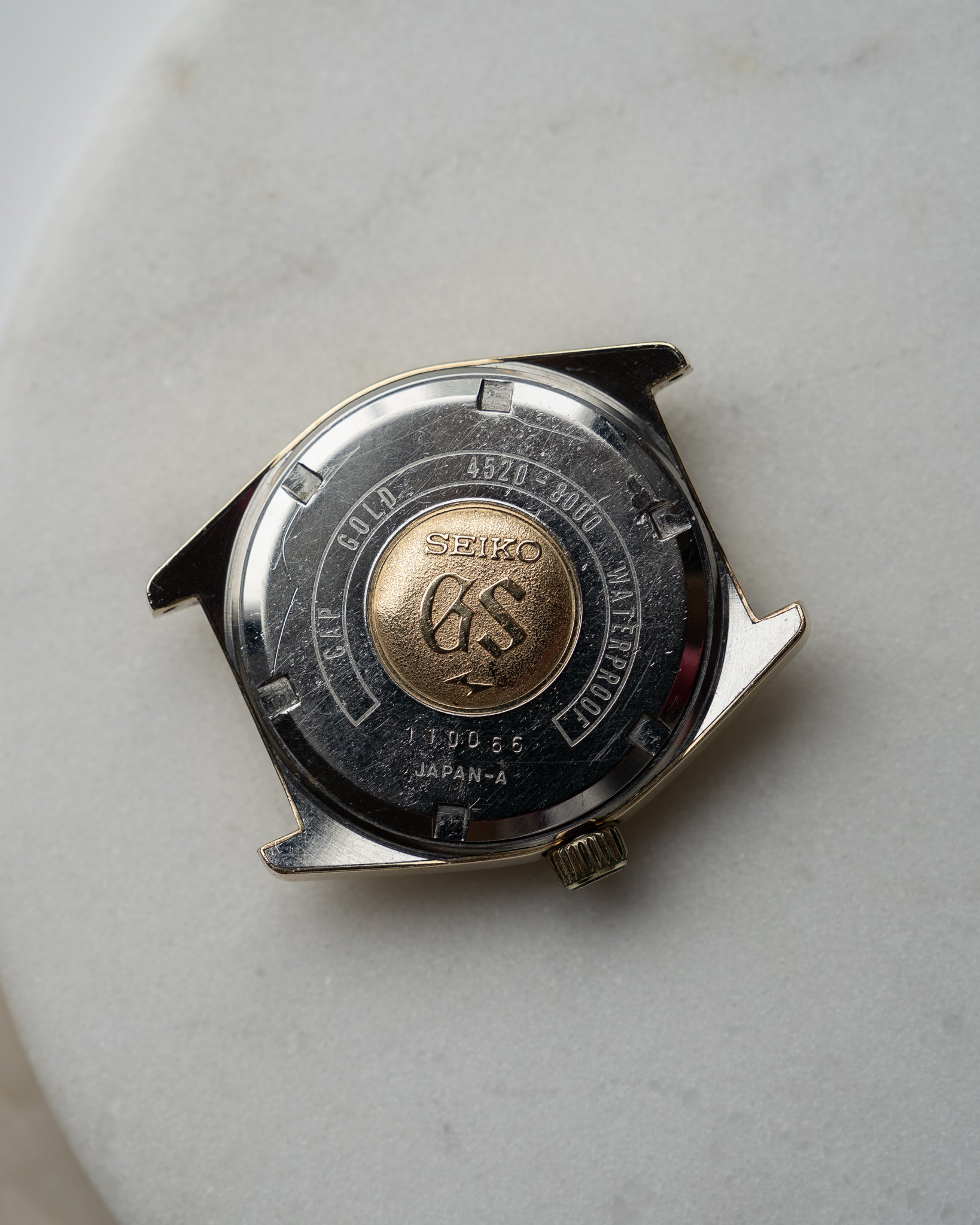 Grand Seiko 4520-8000 cap gold January 1971