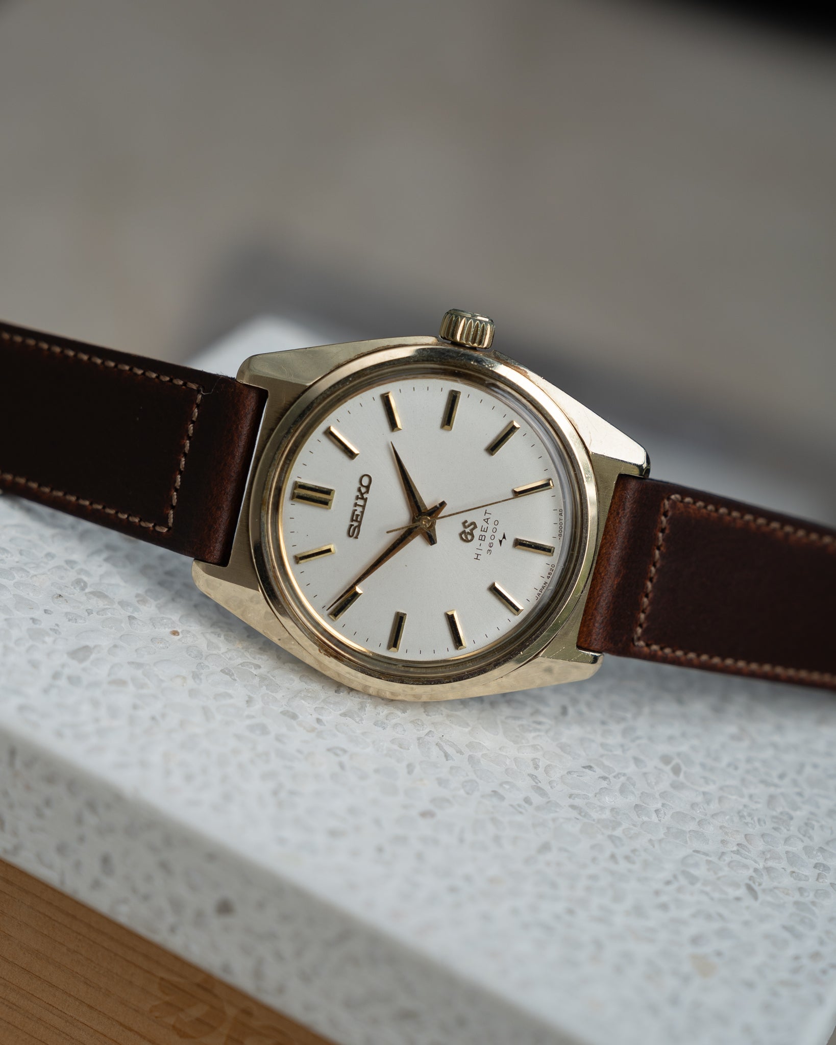 Grand Seiko 4520-8000 cap gold January 1971