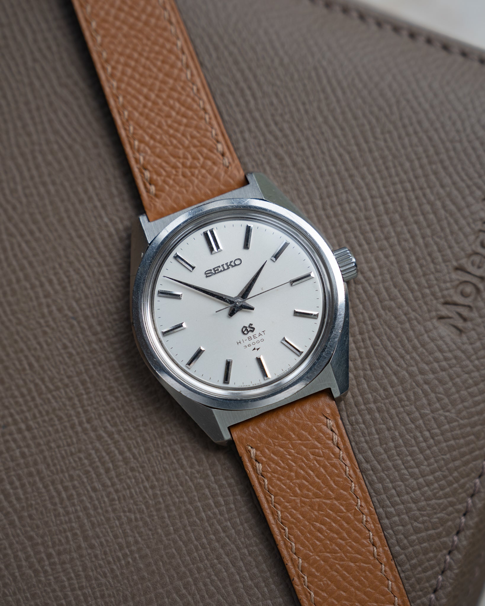 Grand Seiko 4520-8000 hibeat Steel 1970 November