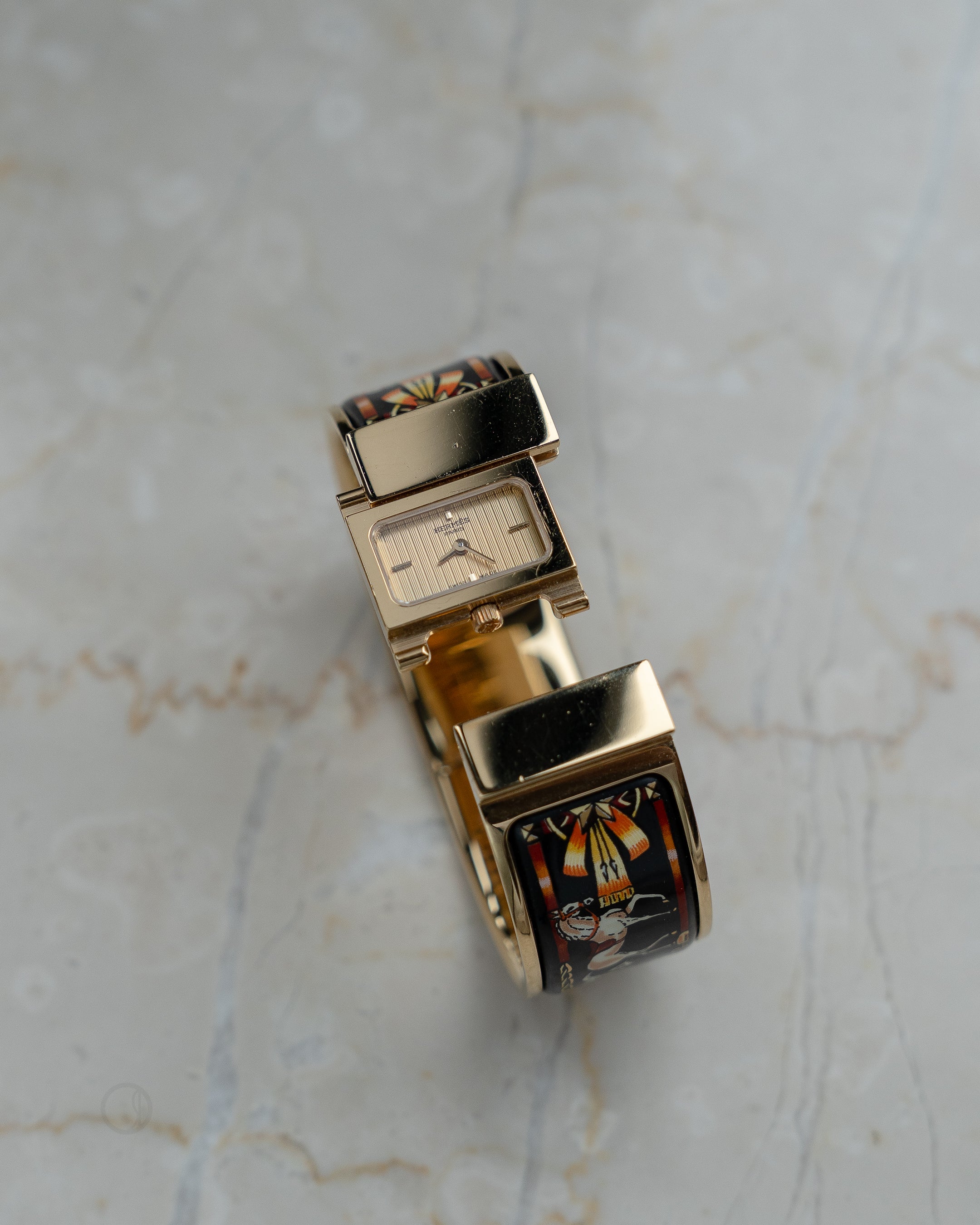 Hermes Loquet Bangle wrist watch ref L01.201 with certificate of guarantee