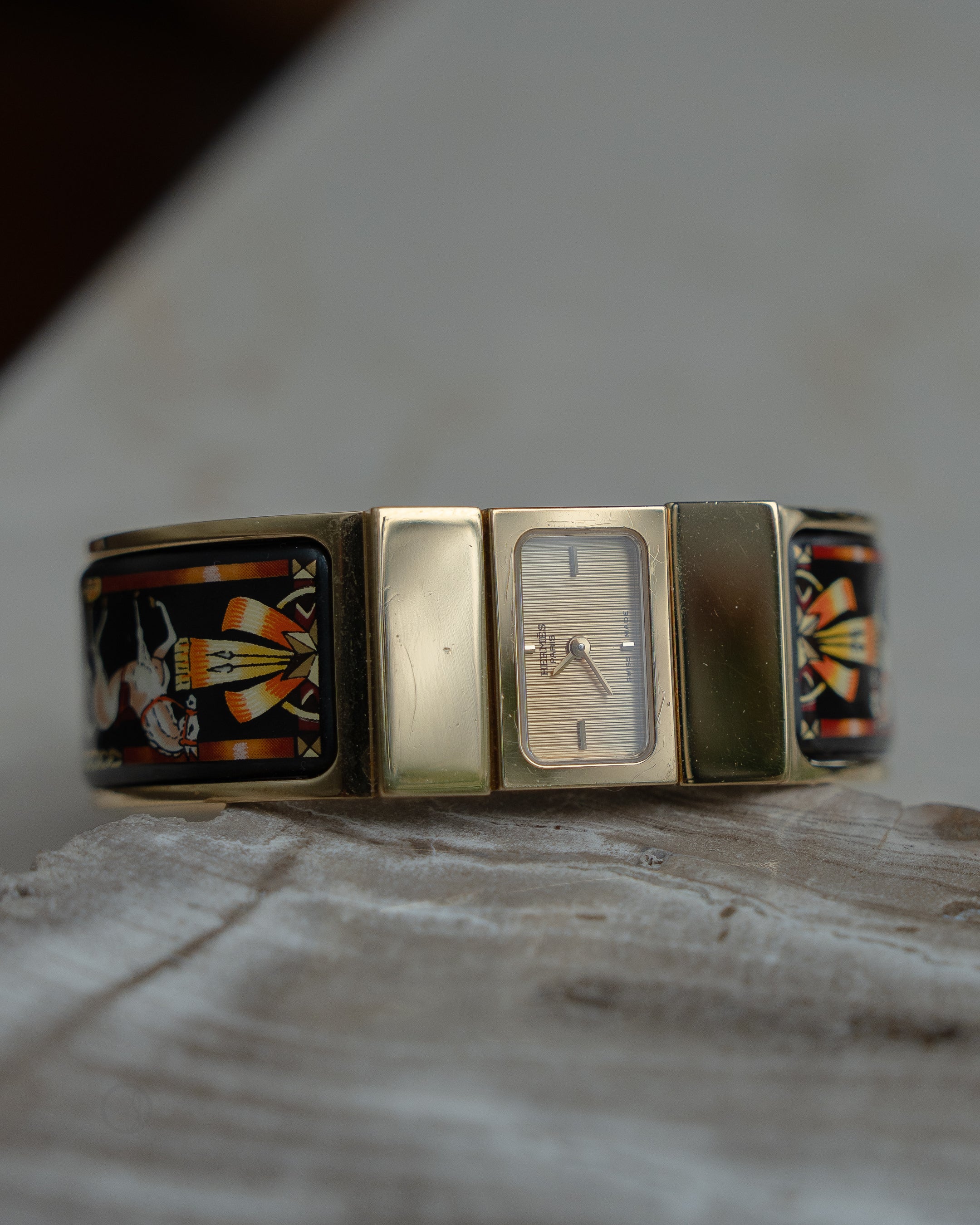 Hermes Loquet Bangle wrist watch ref L01.201 with certificate of guarantee