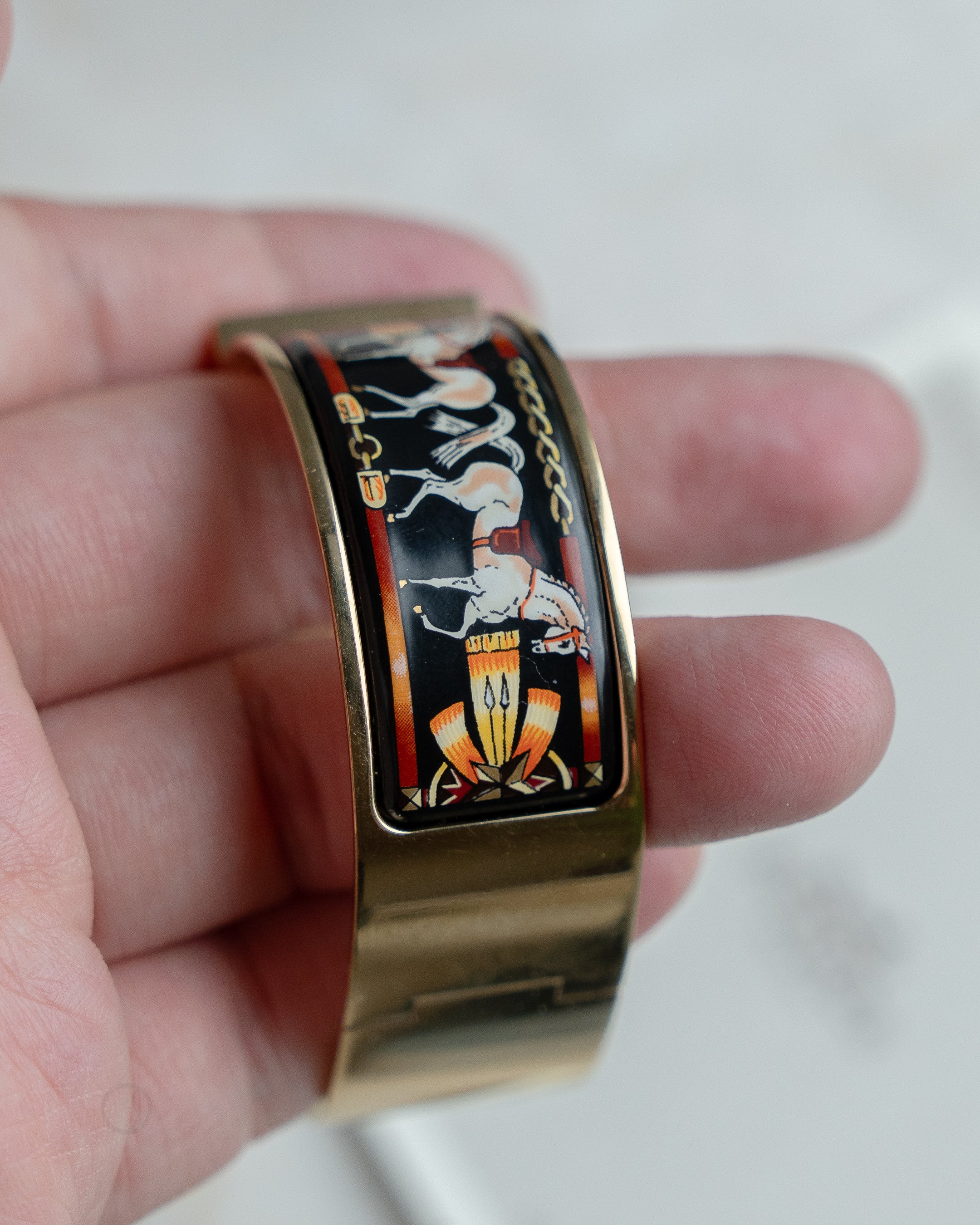 Hermes Loquet Bangle wrist watch ref L01.201 with certificate of guarantee