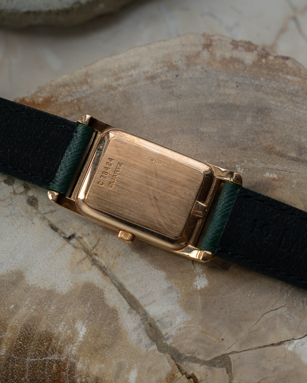 Audermars Piguet Tank in 18k yellow gold featuring a grey dial