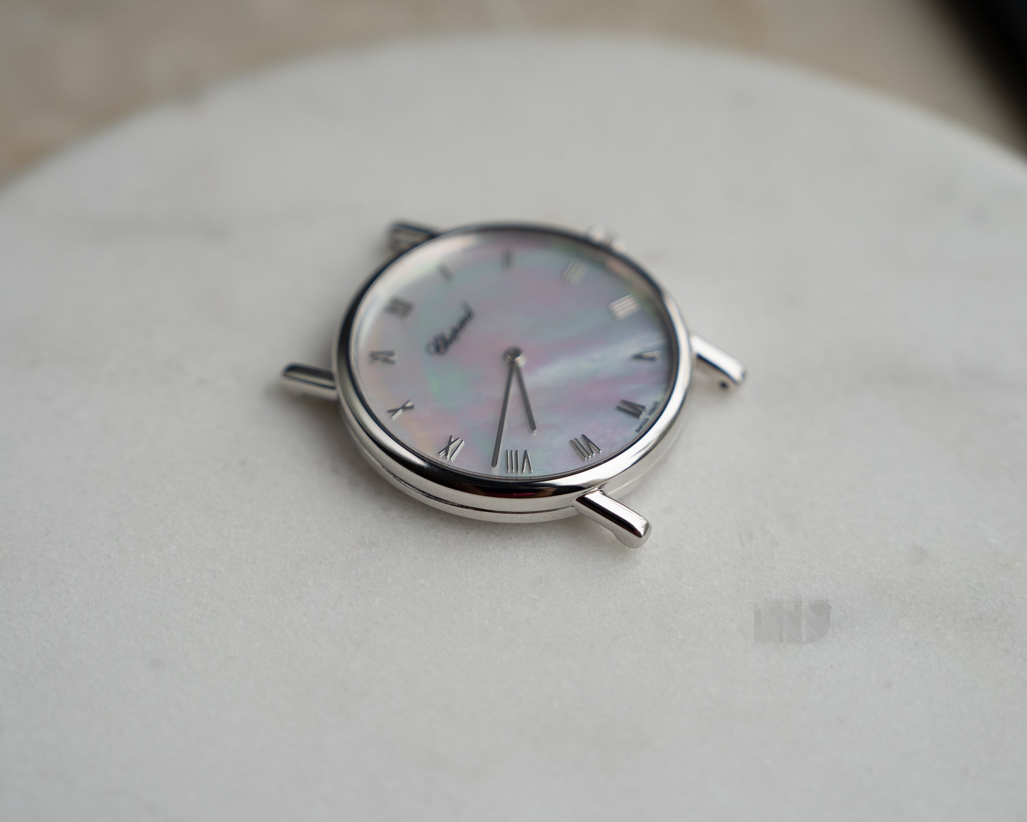 Chopard dress watch in White Gold with Mother of Pearl dial, manual wind movement
