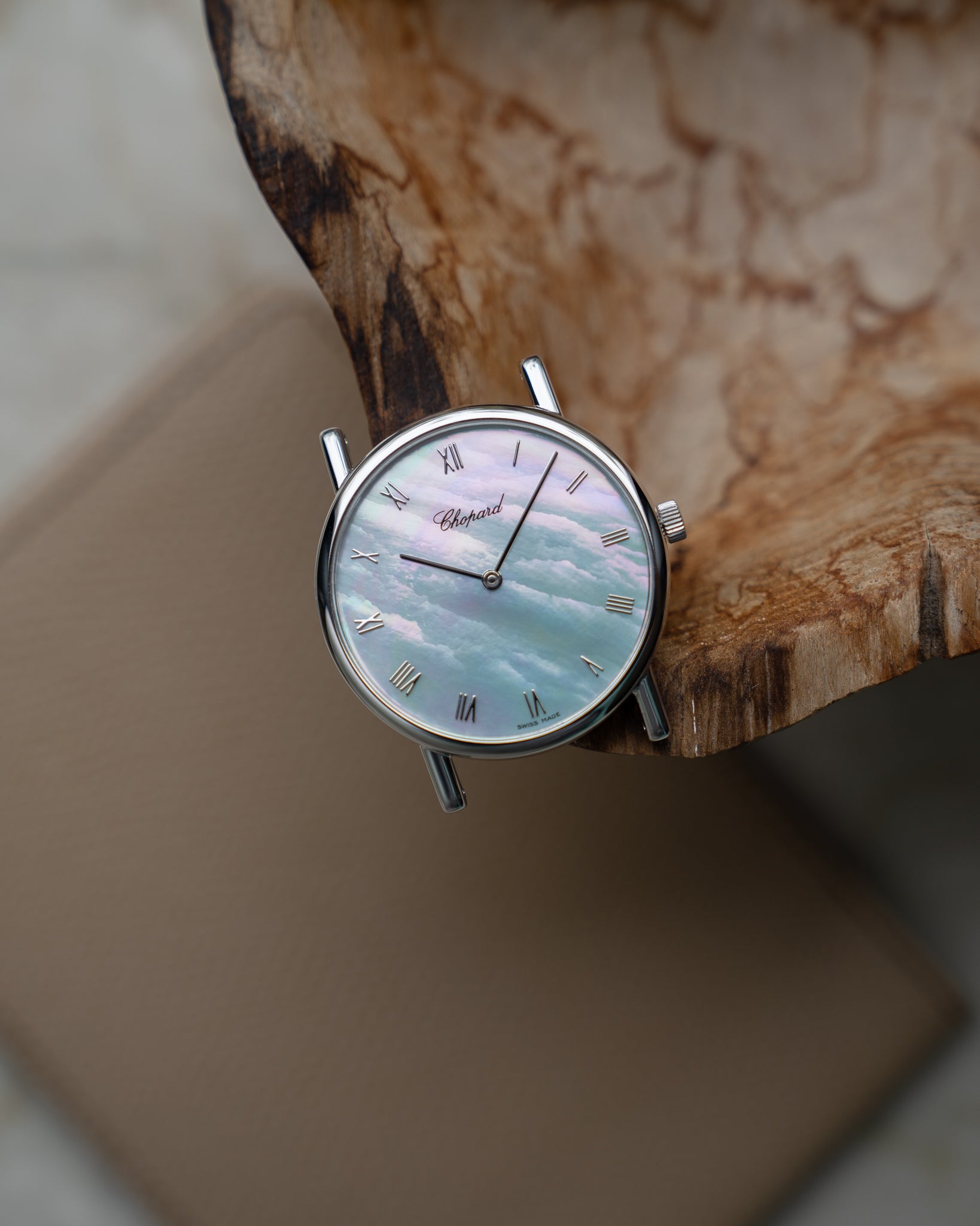 Chopard dress watch in White Gold with Mother of Pearl dial, manual wind movement
