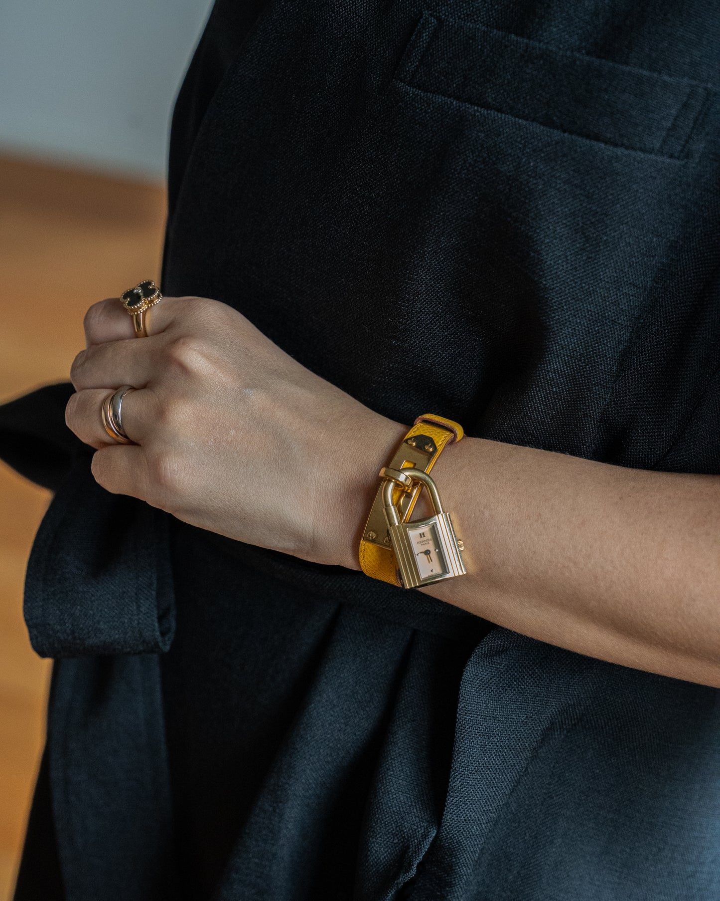 Hermès Kelly Watch with yellow calf leather strap
