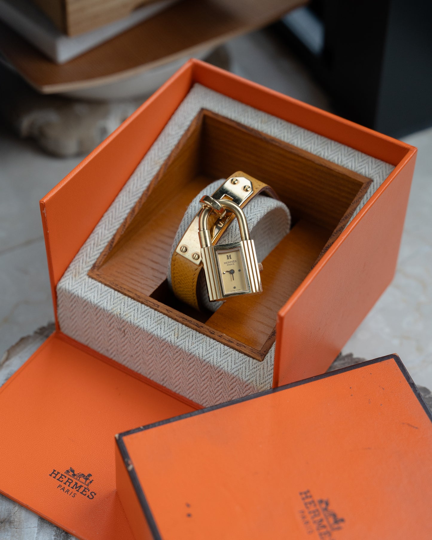 Hermès Kelly Watch with yellow calf leather strap