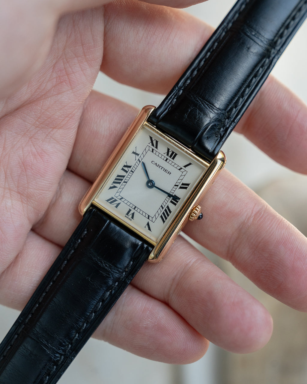 Cartier Tank Louis in 18k yellow gold, W1512856, Cal. 90.06