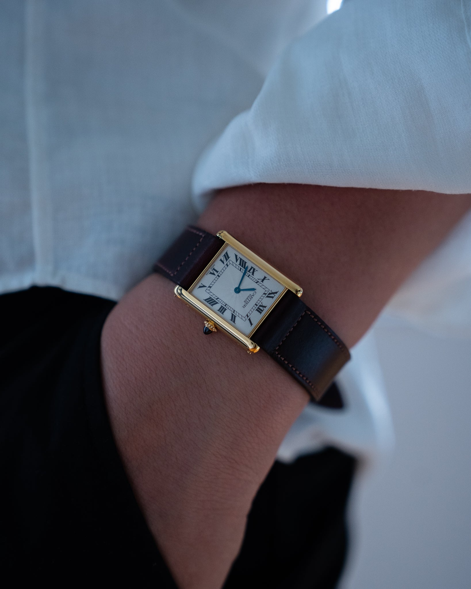 Cartier Tank Louis LM in YG, CPCP "Collection Prive" later rosette dial, full set