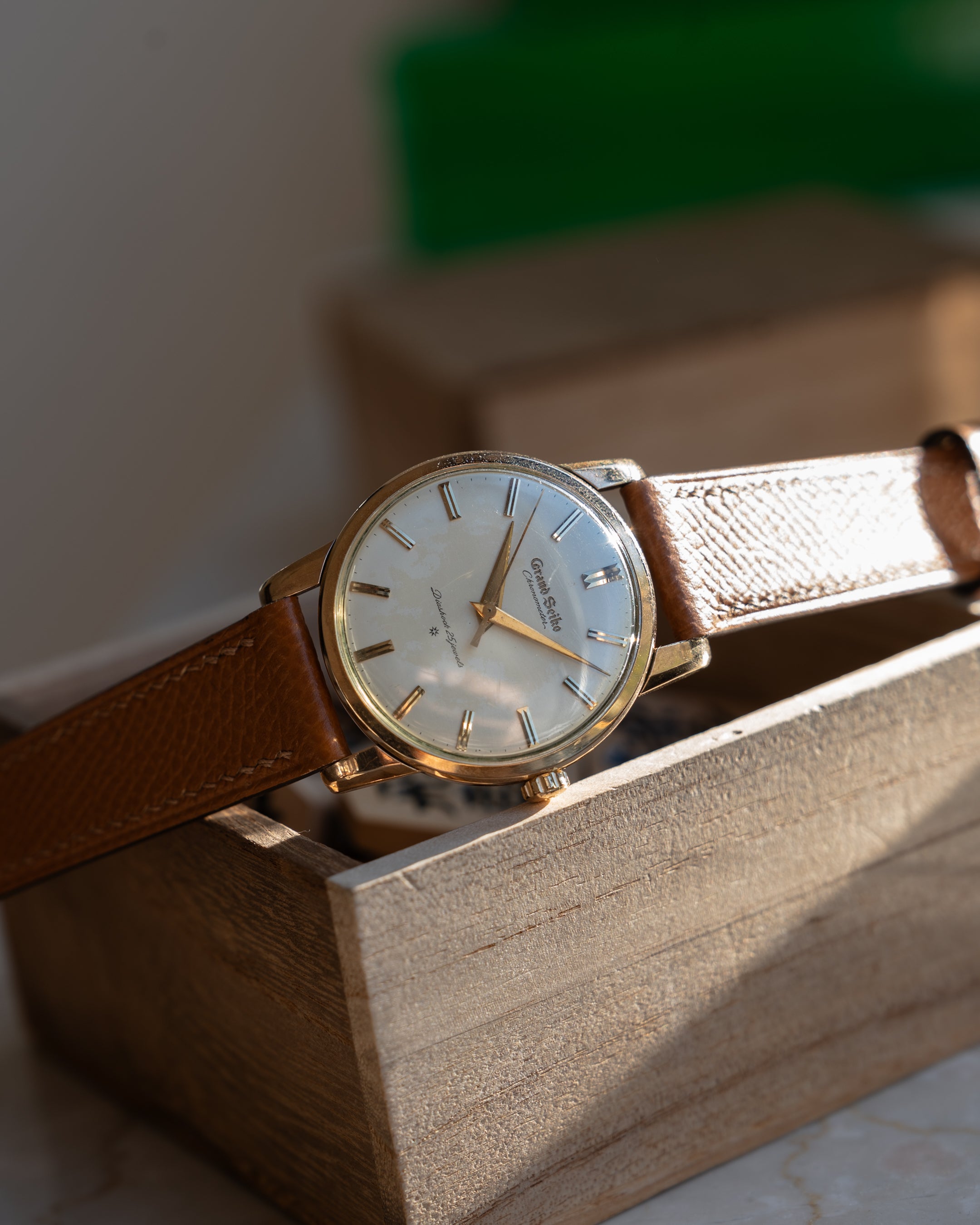 Grand Seiko First carved dial, April 1961, transitional "special dial"