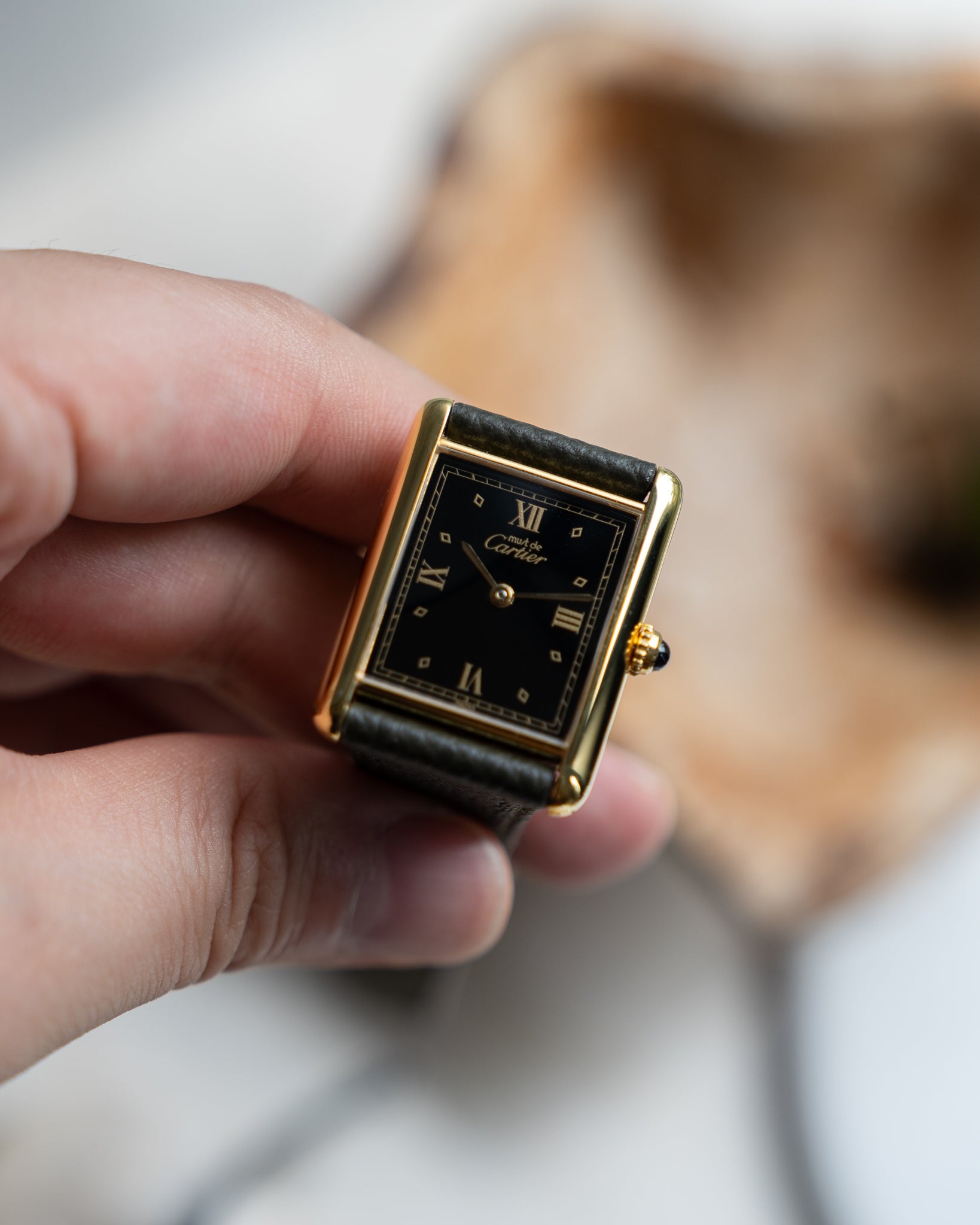 Cartier Must Tank black dial Roman Numeral LM size - Box & Papers