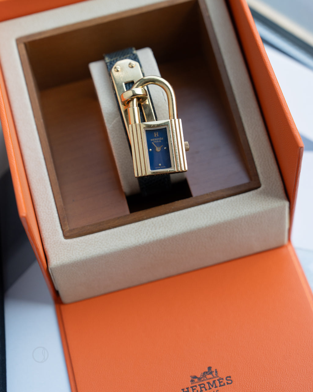 Hermès Kelly Watch blue dial with black calf leather strap