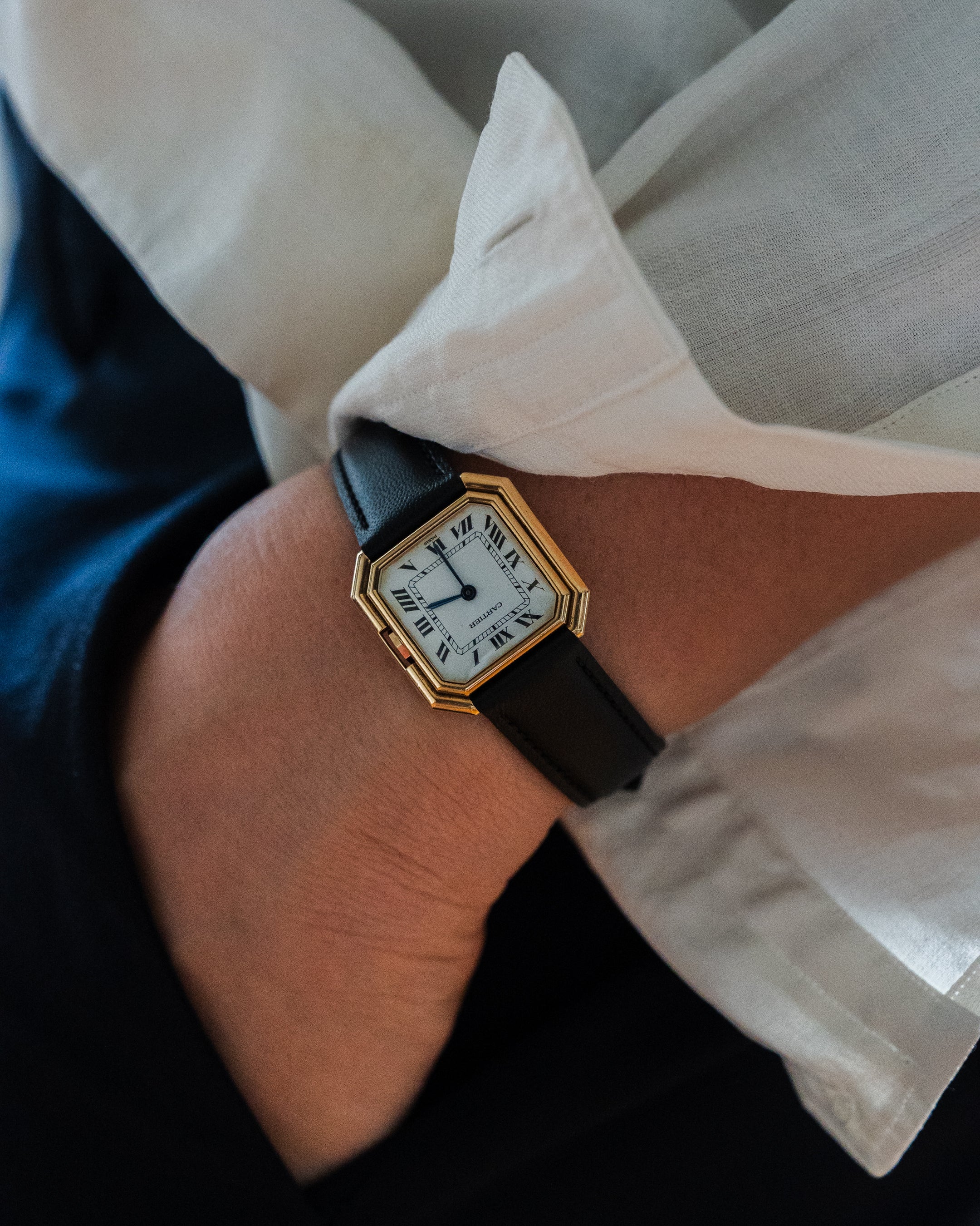 Cartier Ceinture 18k yellow gold, Paris dial, LM size ref 78099 - lifetime guarantee card, full set