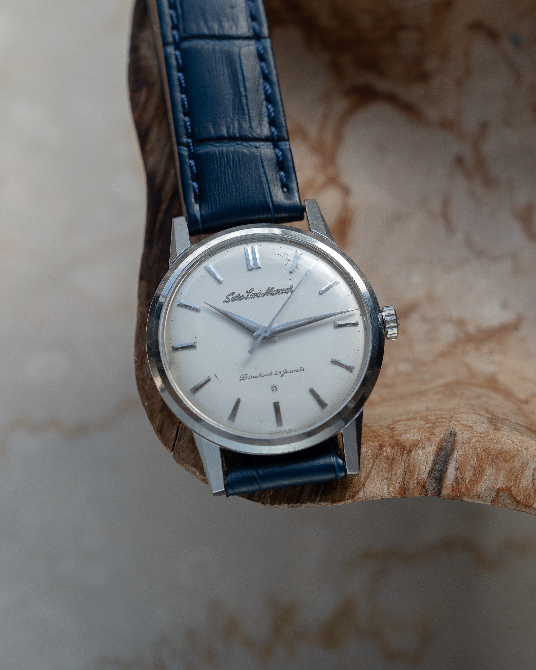 Seiko Lord Marvel 1st generation in steel, carved Mark 2 dial, "special dial"