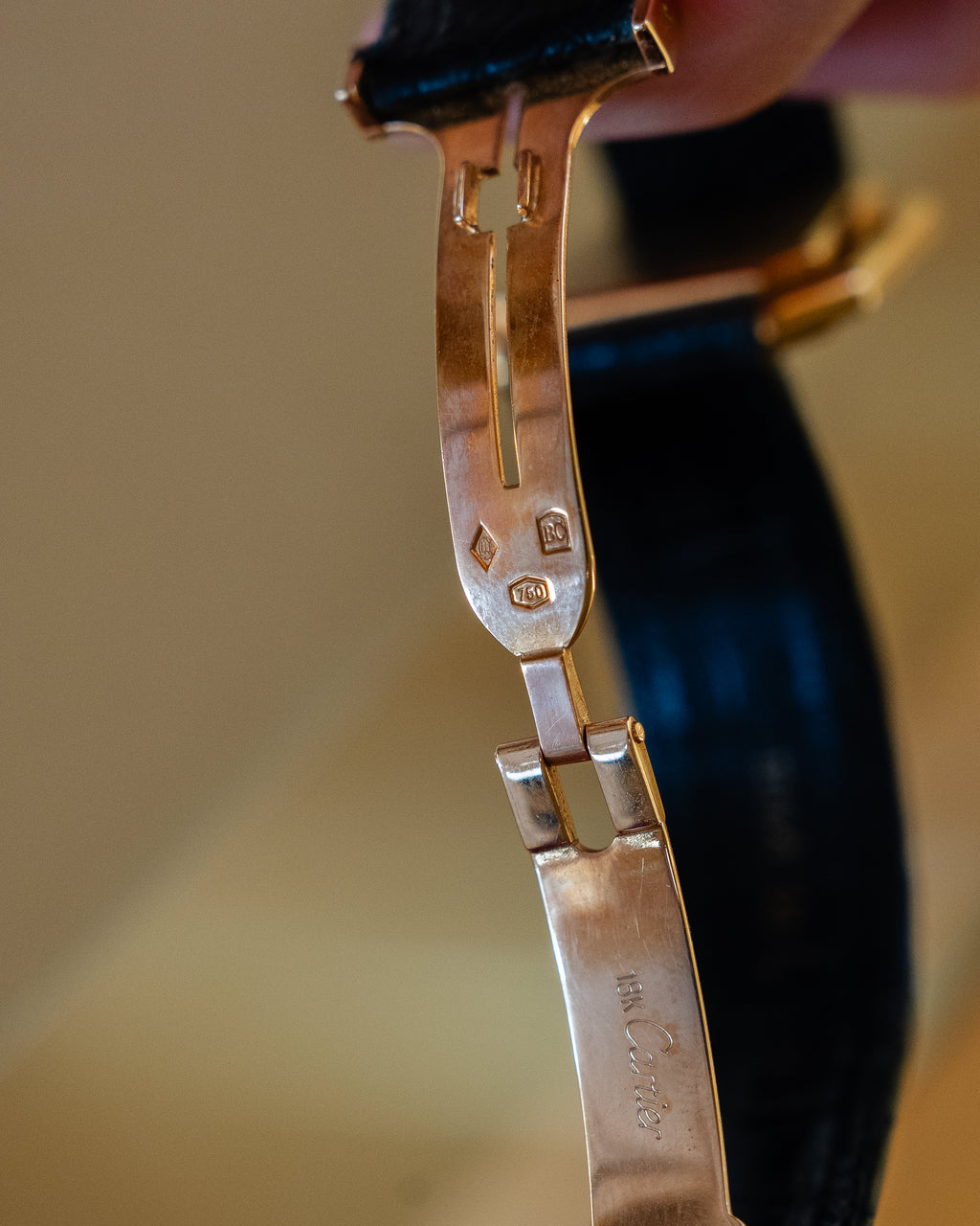 Cartier Ceinture in yellow gold, ref 78099 LM size, with original gold deployant clasp