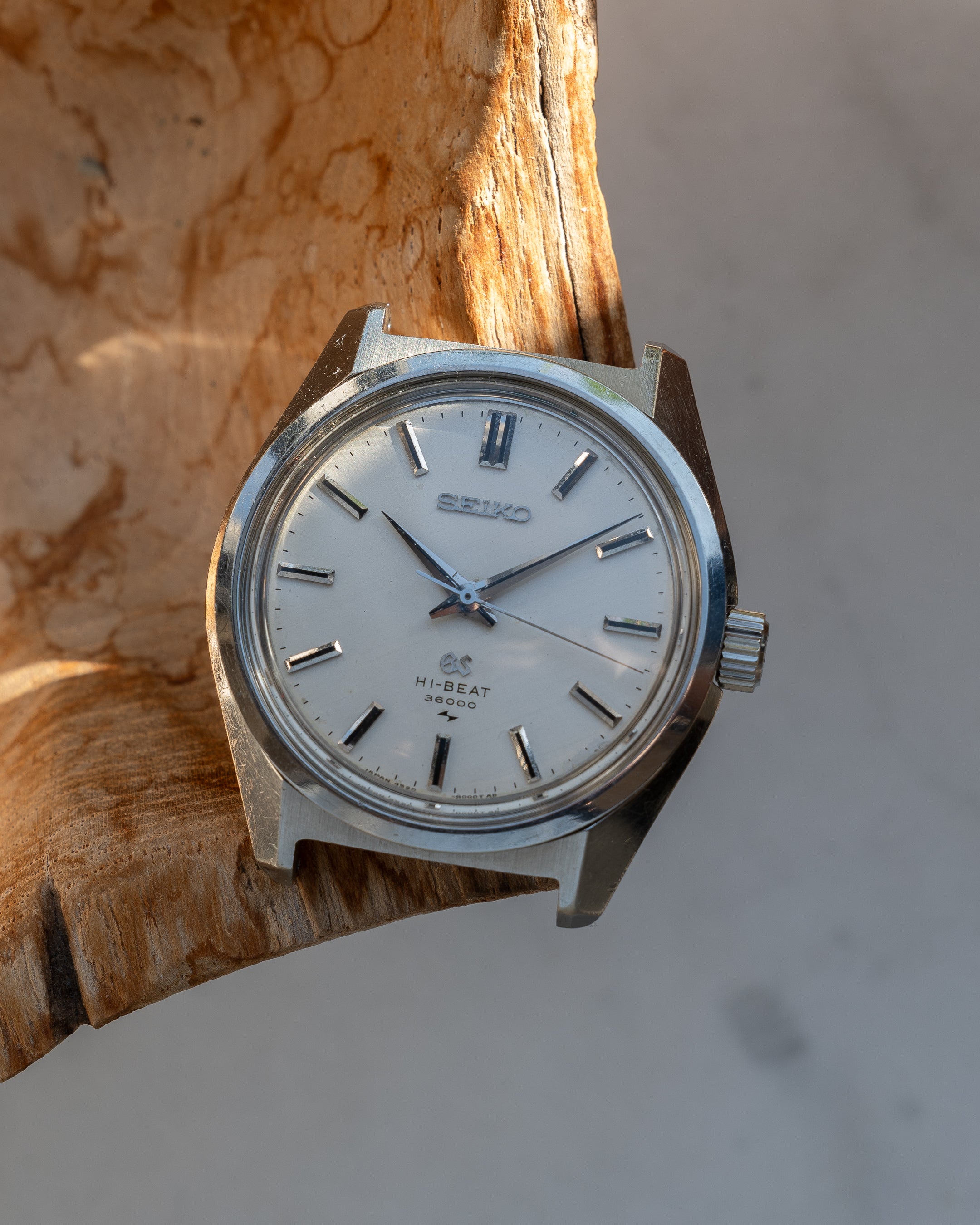 Grand Seiko 4520-8000 in steel, hibeat 1968 September