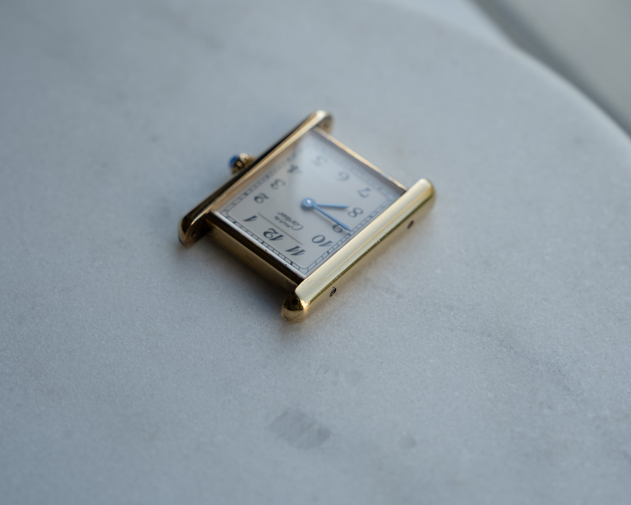 Must de Cartier Tank LM- Breguet Numeral white dial